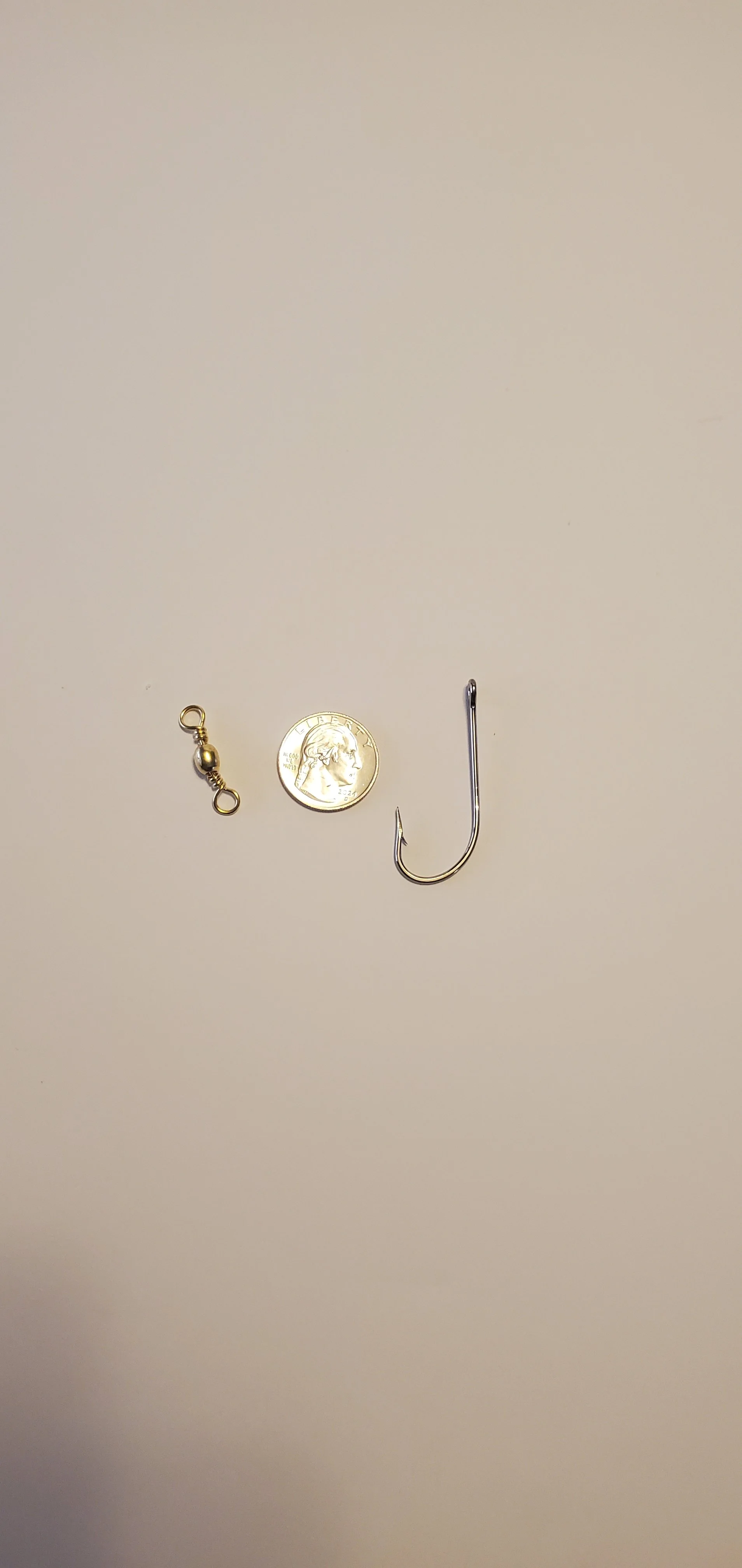 Sz 1 swivel & Sz 5o hook size up.jpg