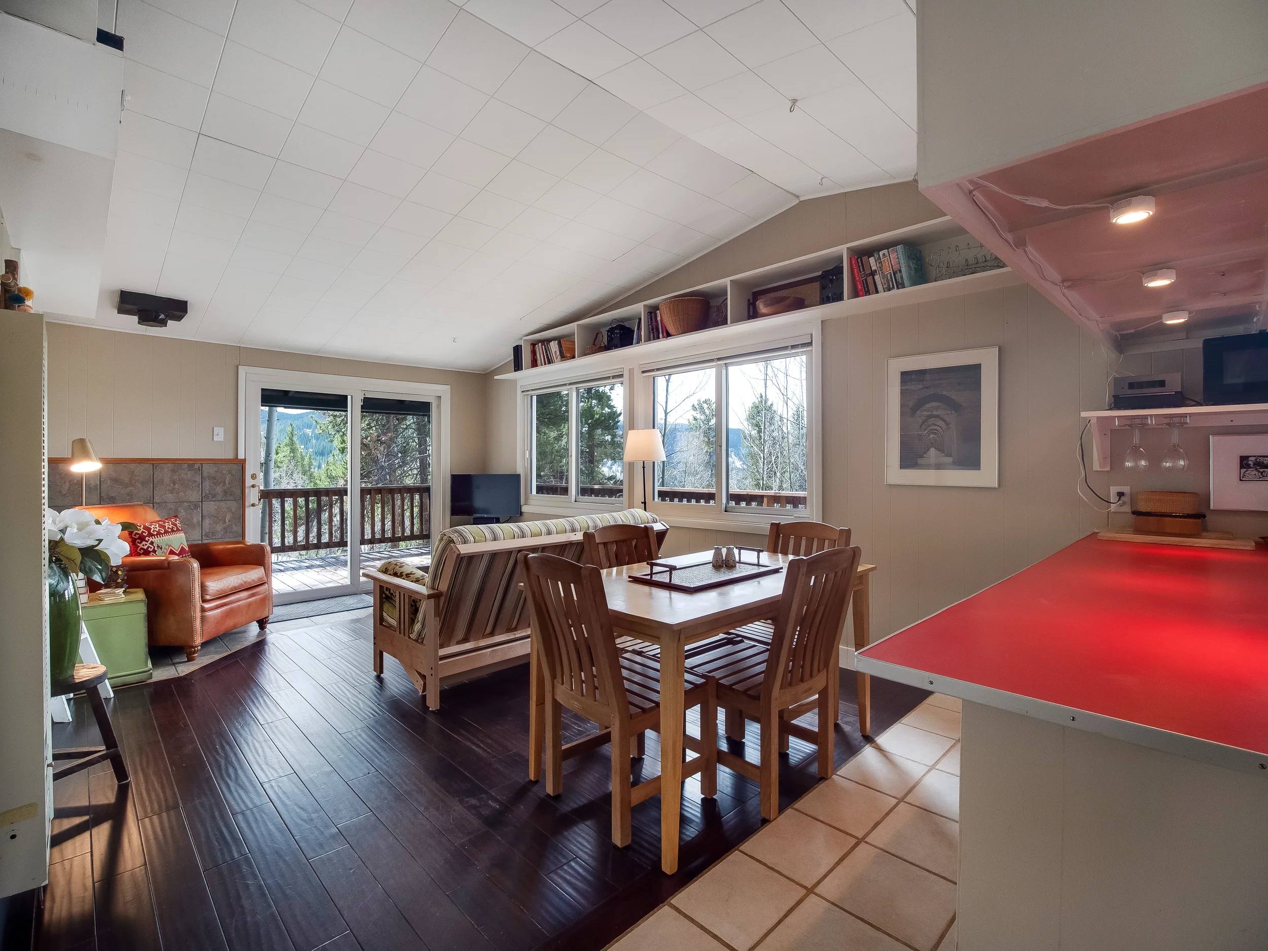 Blue Jay Nest Breckenridge Rental_3.webp