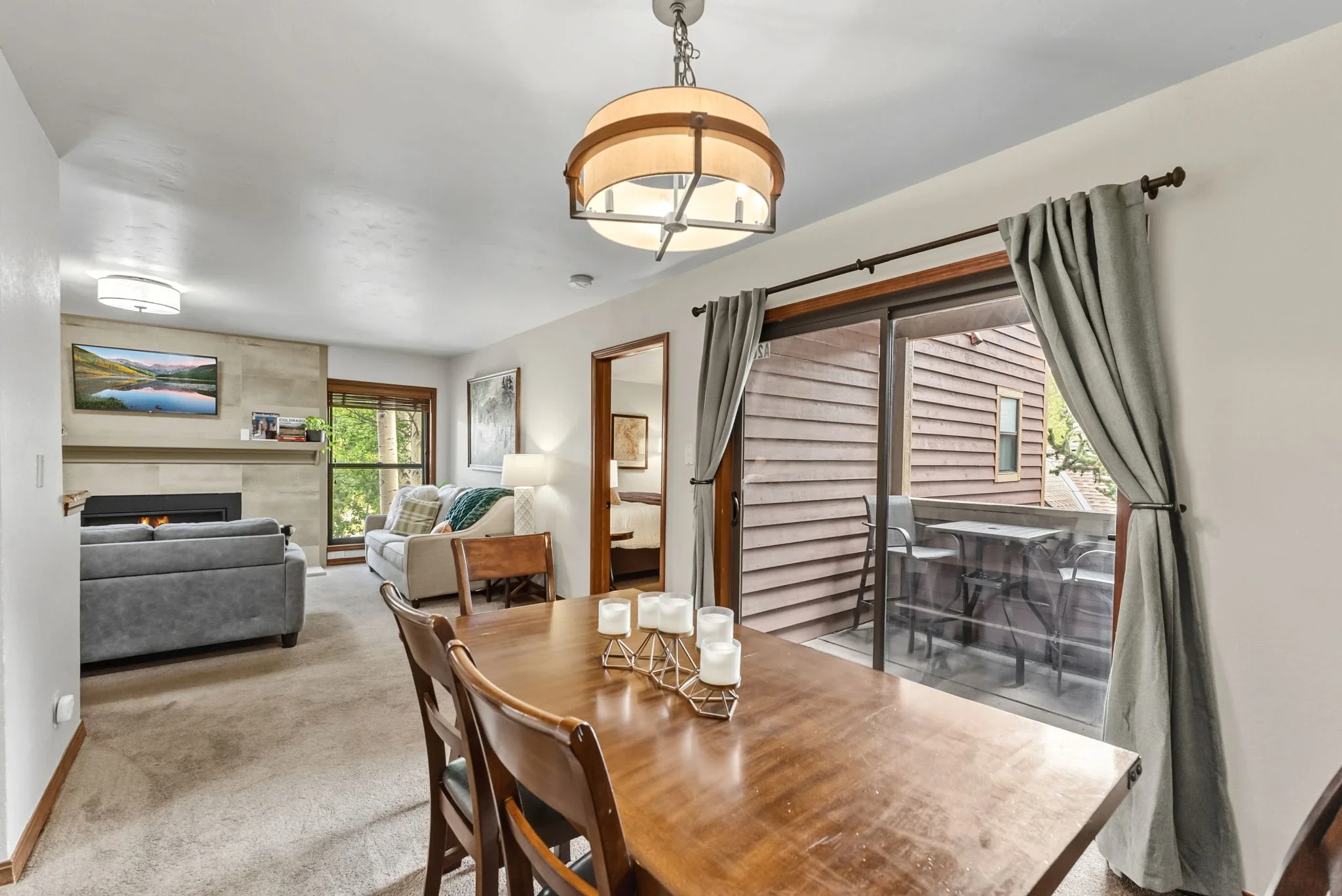 Base 9 Mountain Ski Cabin_9.webp