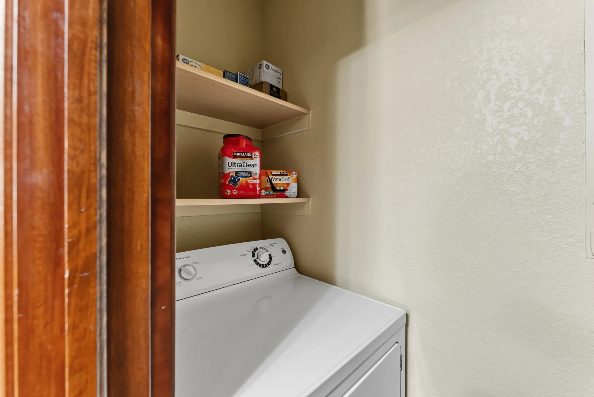 Base 9 Mountain Ski Cabin_31.webp