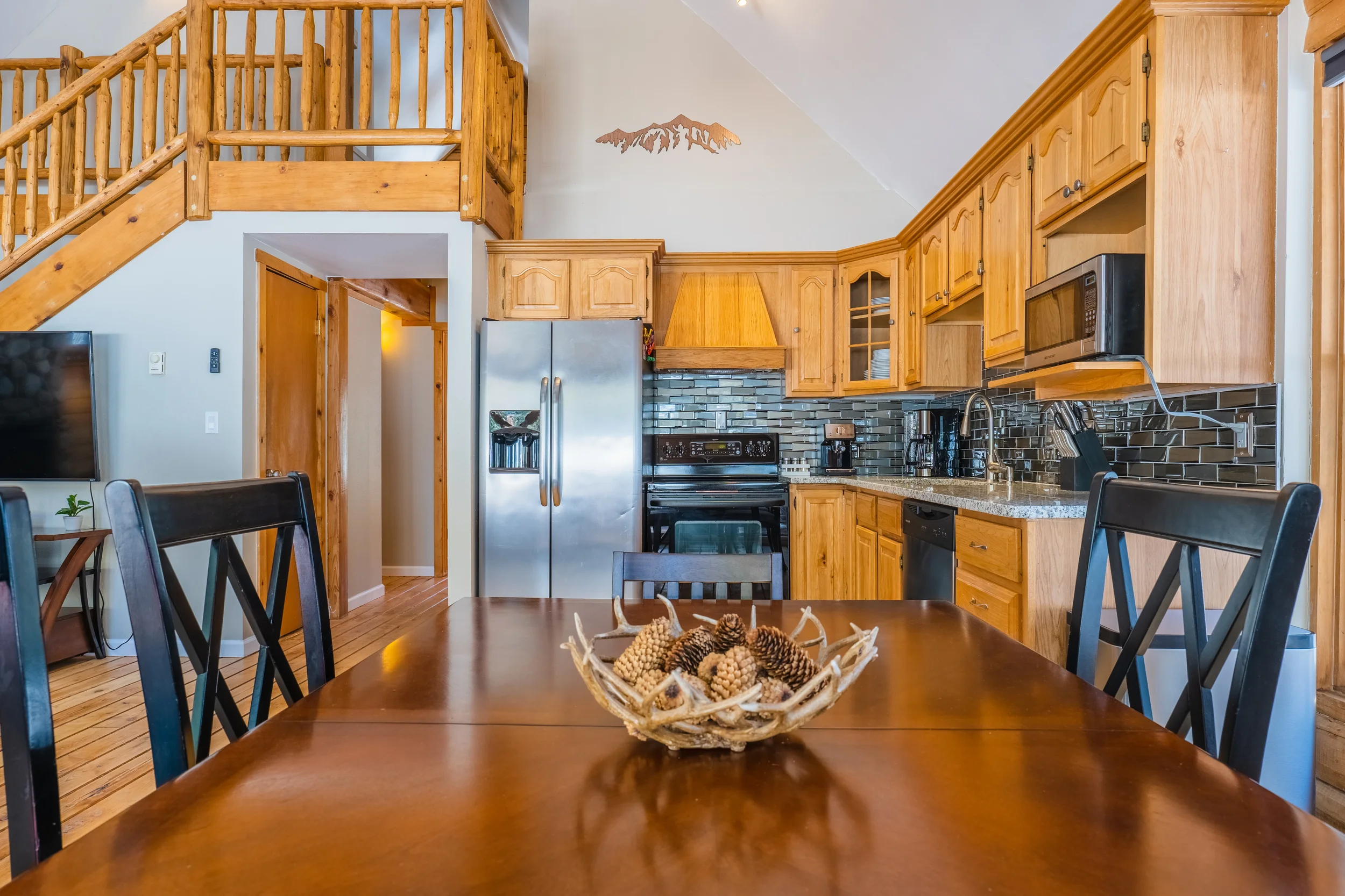 Blue River Base Camp Cabin_5.webp