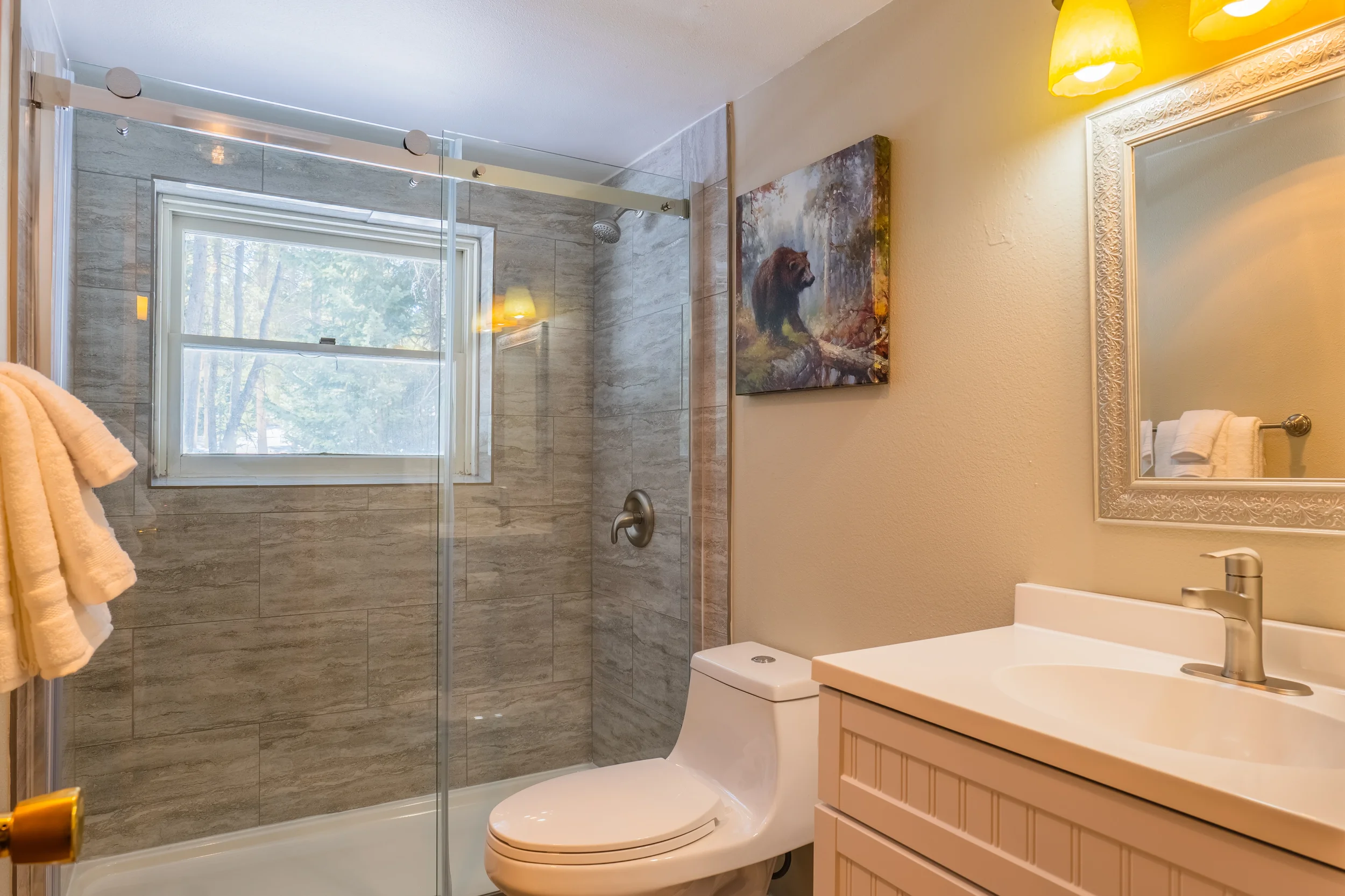 Blue River Base Camp Cabin_10.webp