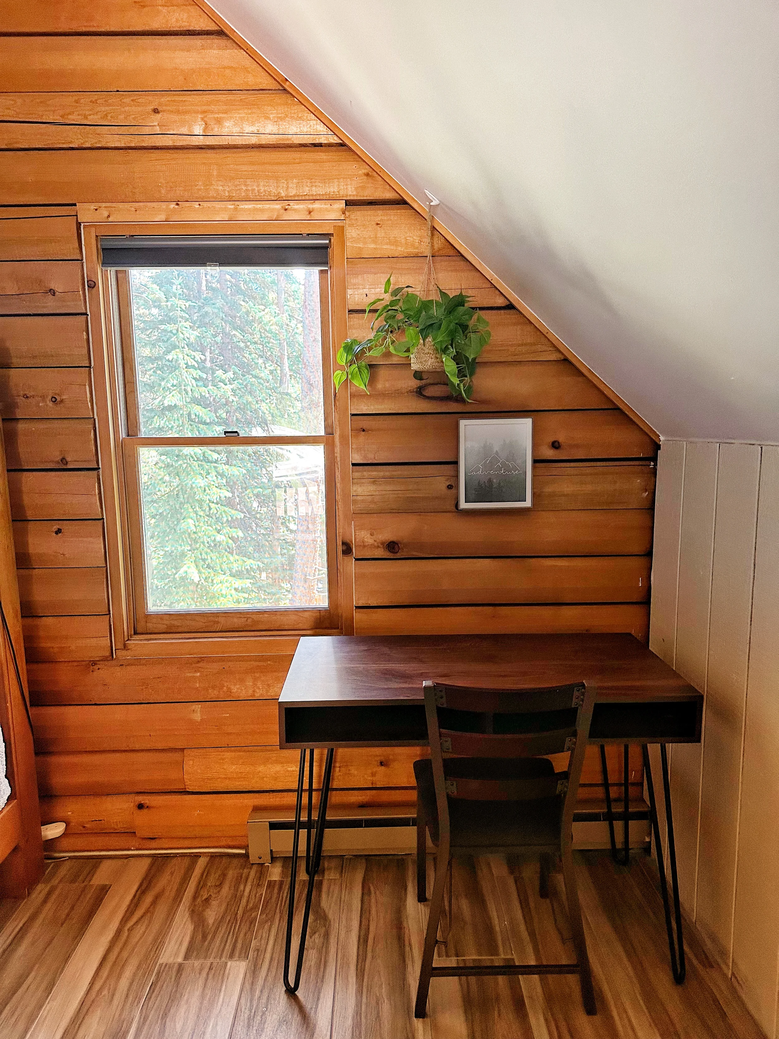 Blue River Base Camp Cabin_23.webp