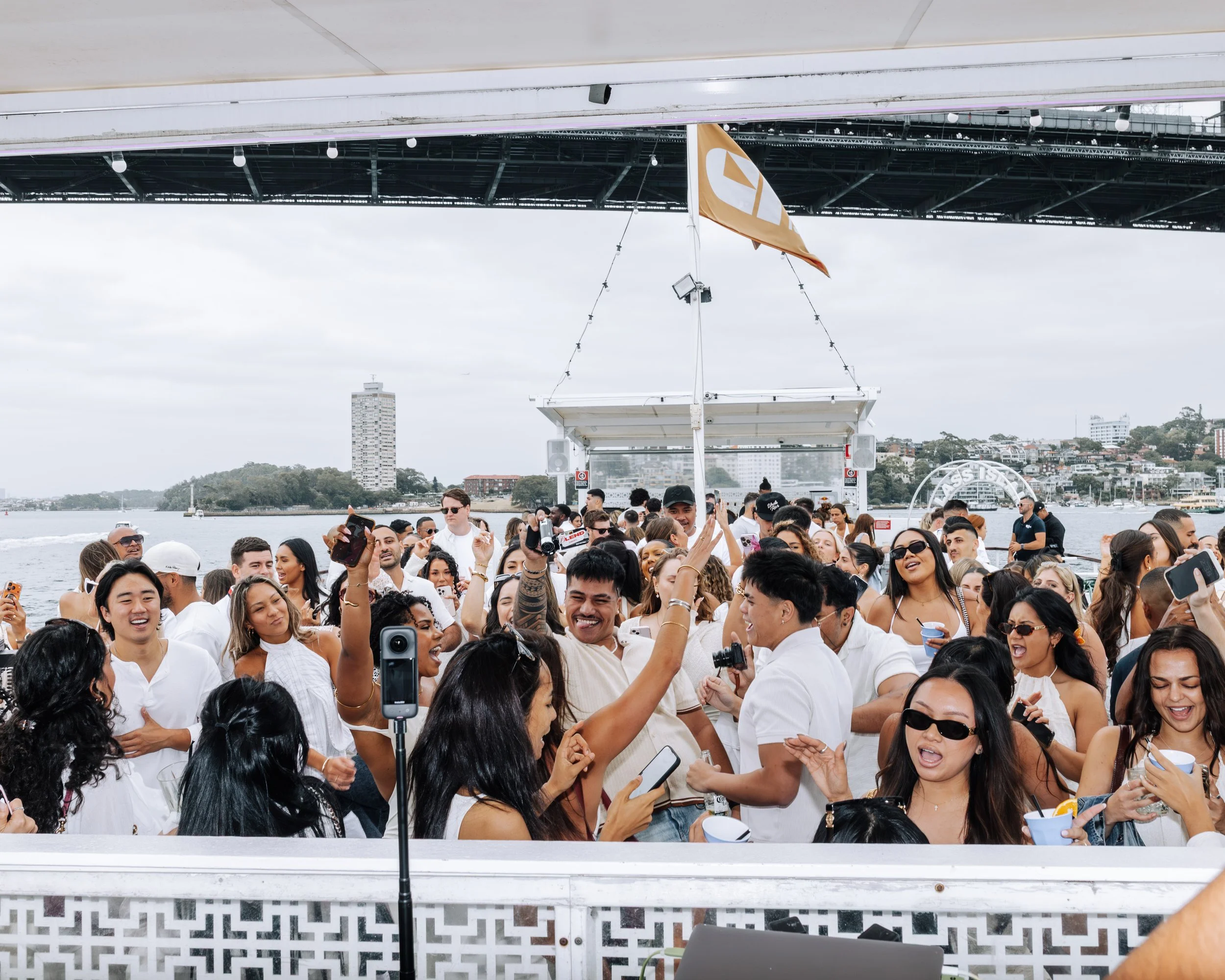 TLL x Glass Island-064.jpg