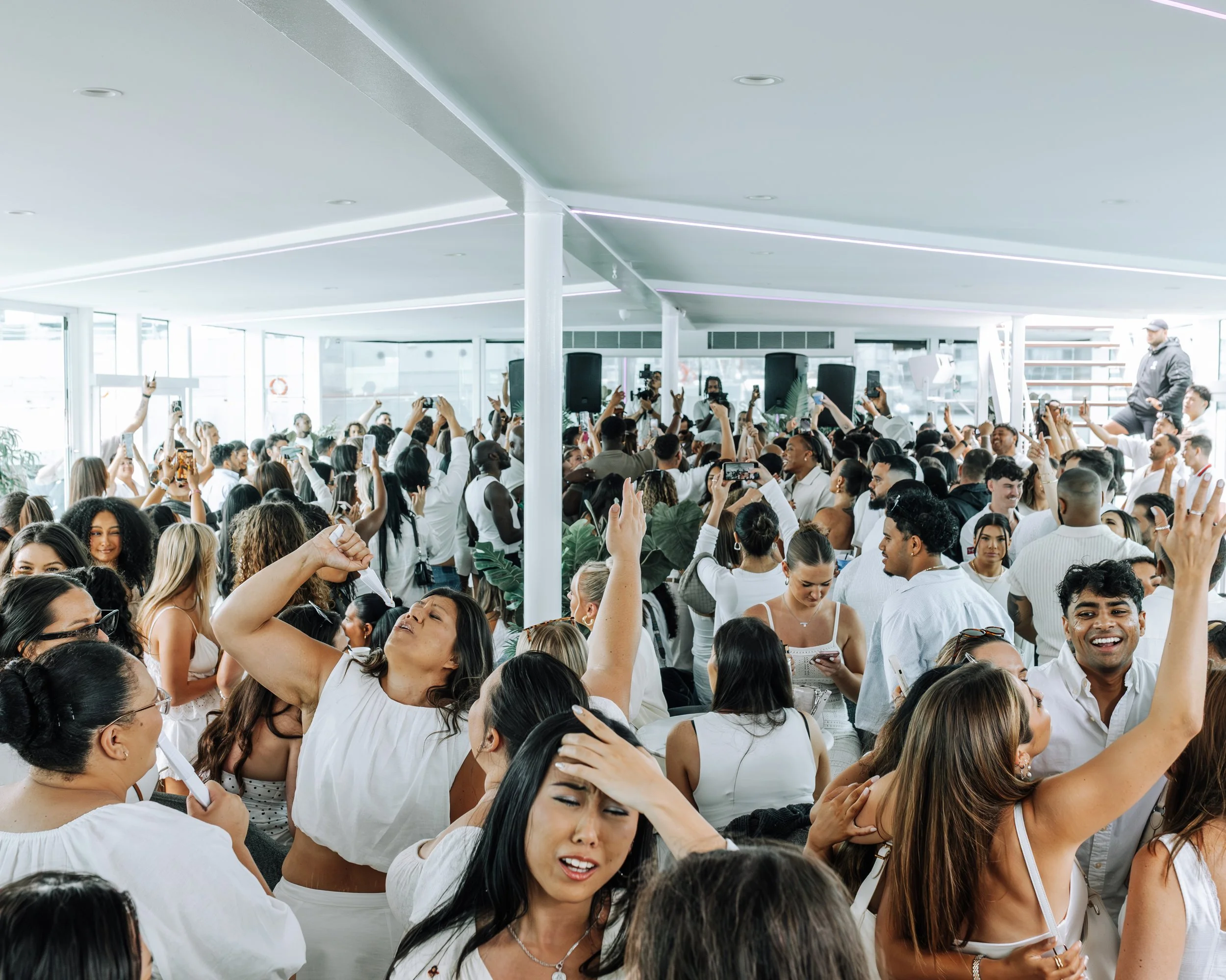 0 0 0 TLL x Glass Island-263.jpg