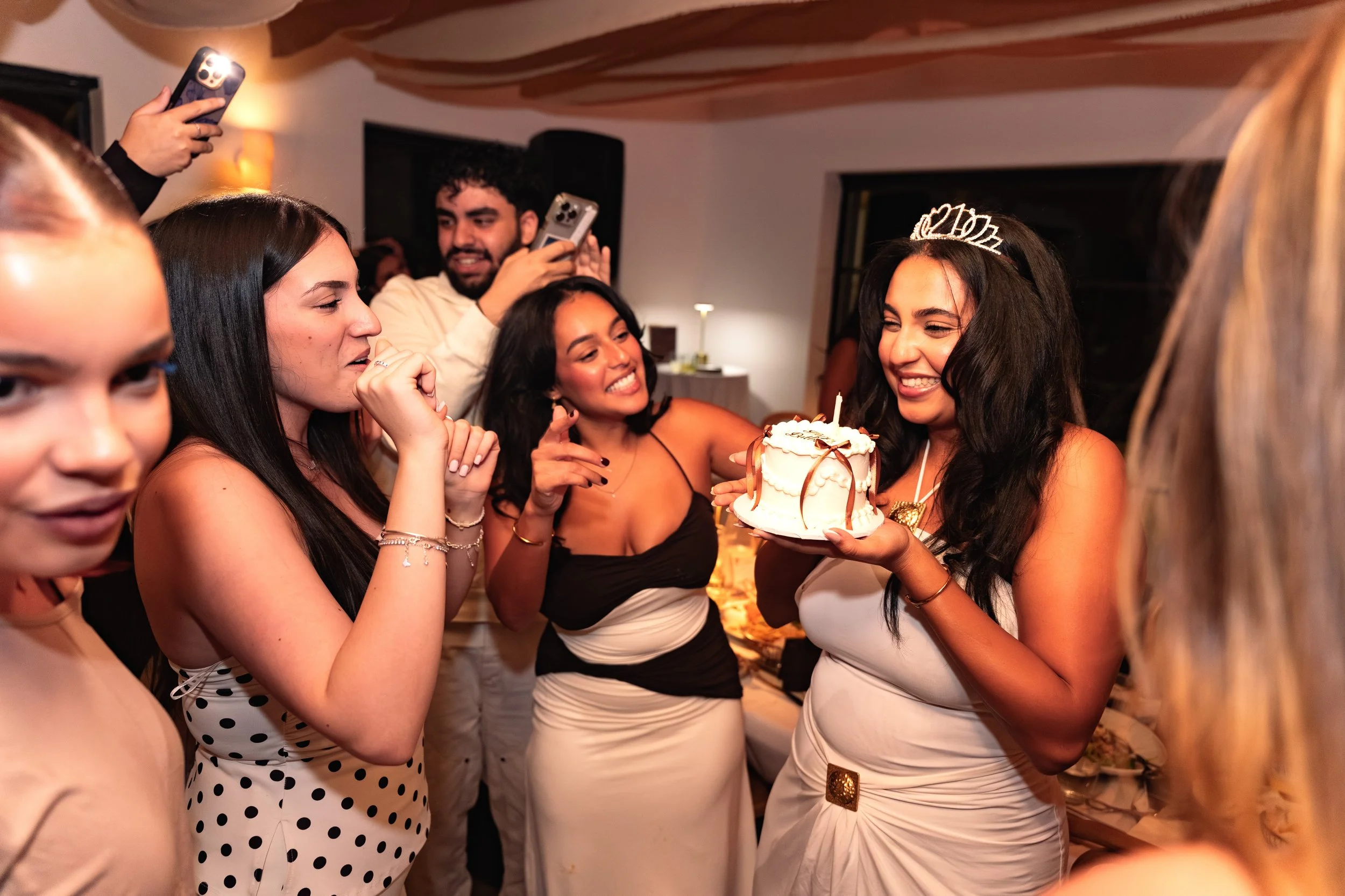 FULL GALLERY_LATE LUNCH JULY 4_MISC_CREDIT @AMAR.GERA -120.jpg