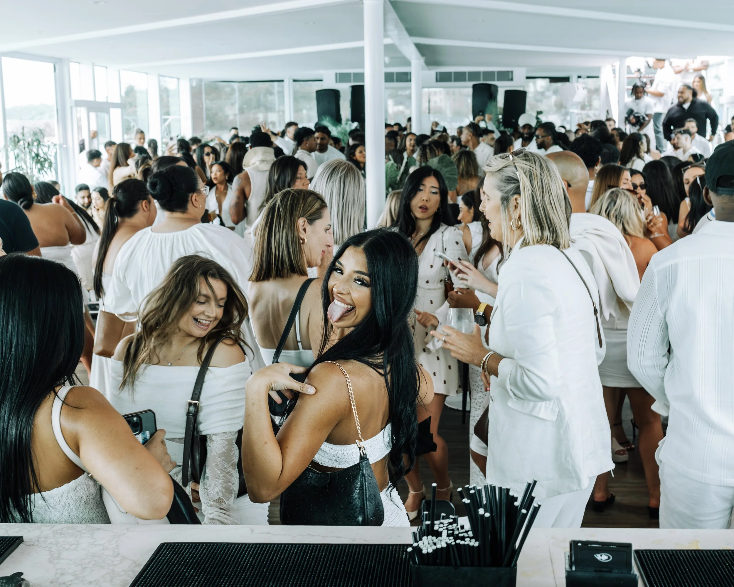 TLL x Glass Island-252.jpg