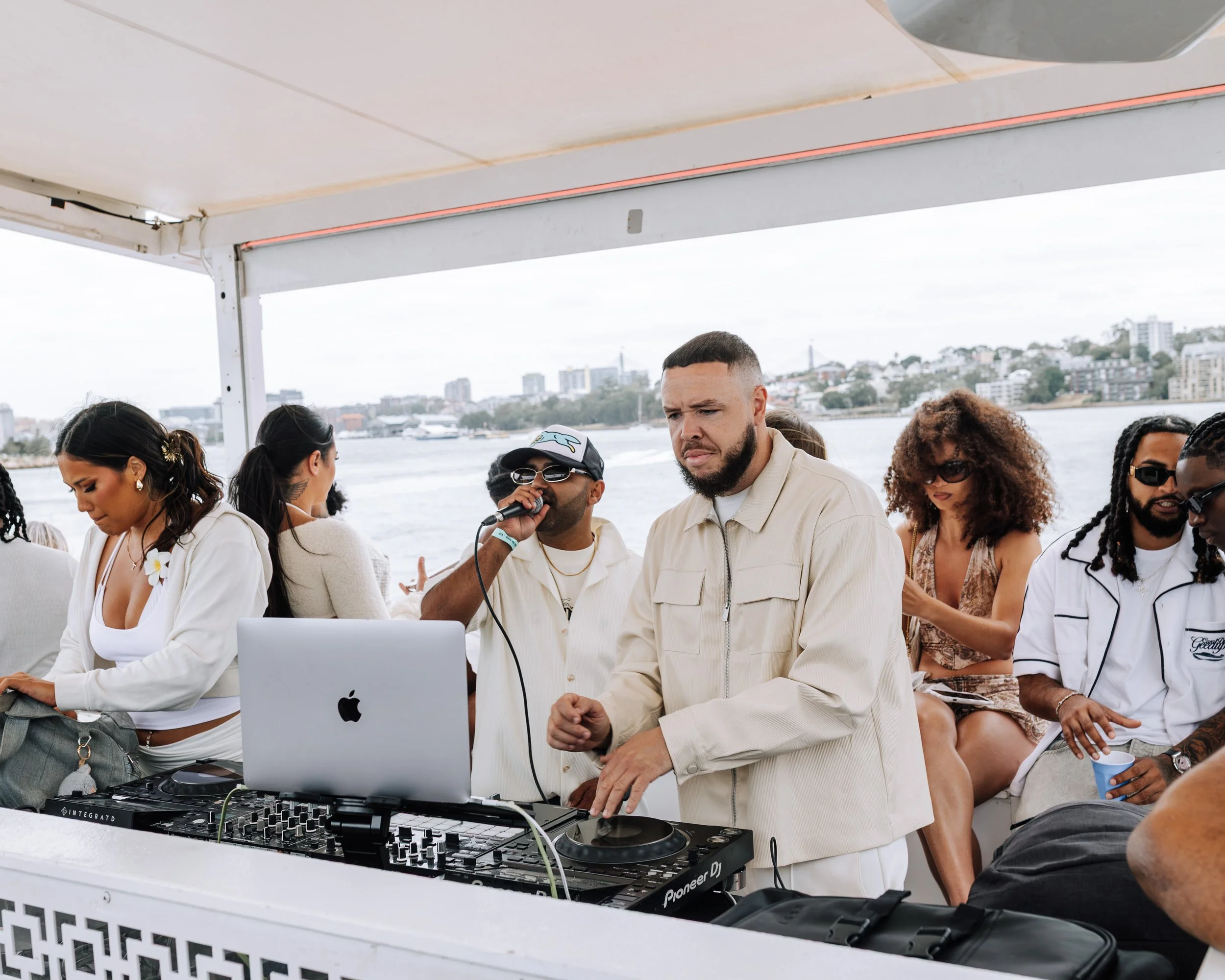 TLL x Glass Island-239.jpg