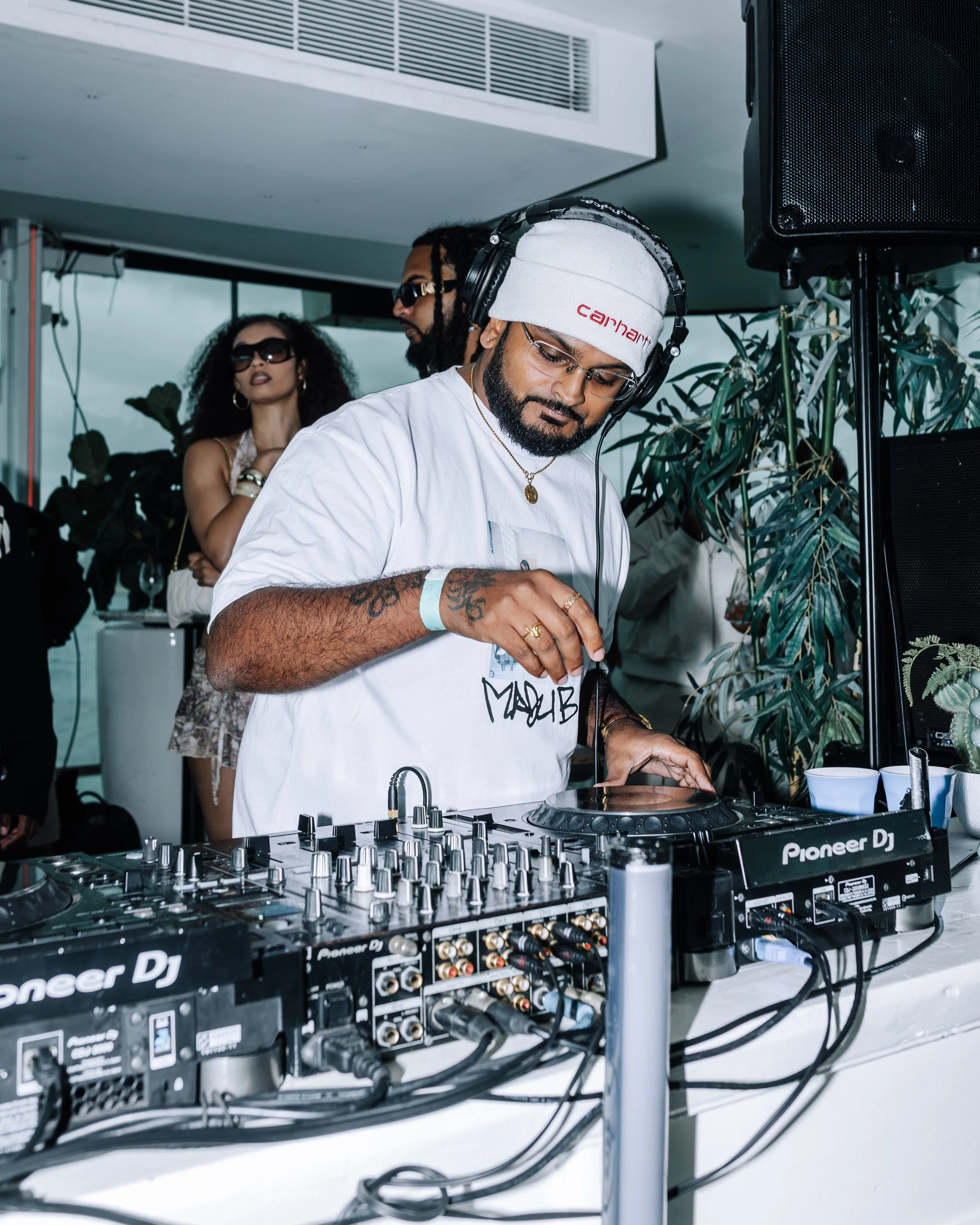 TLL x Glass Island-124.jpg