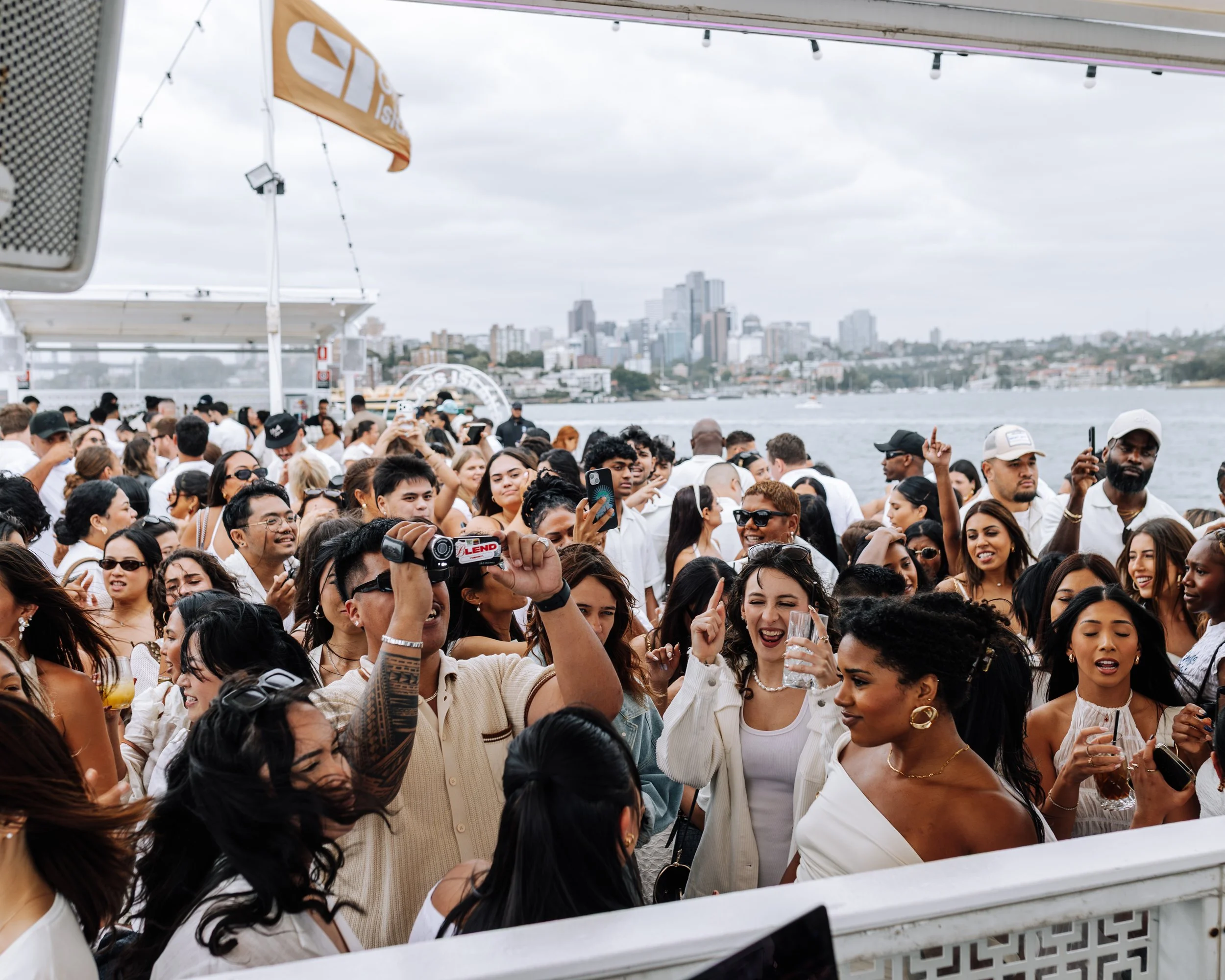 TLL x Glass Island-092.jpg