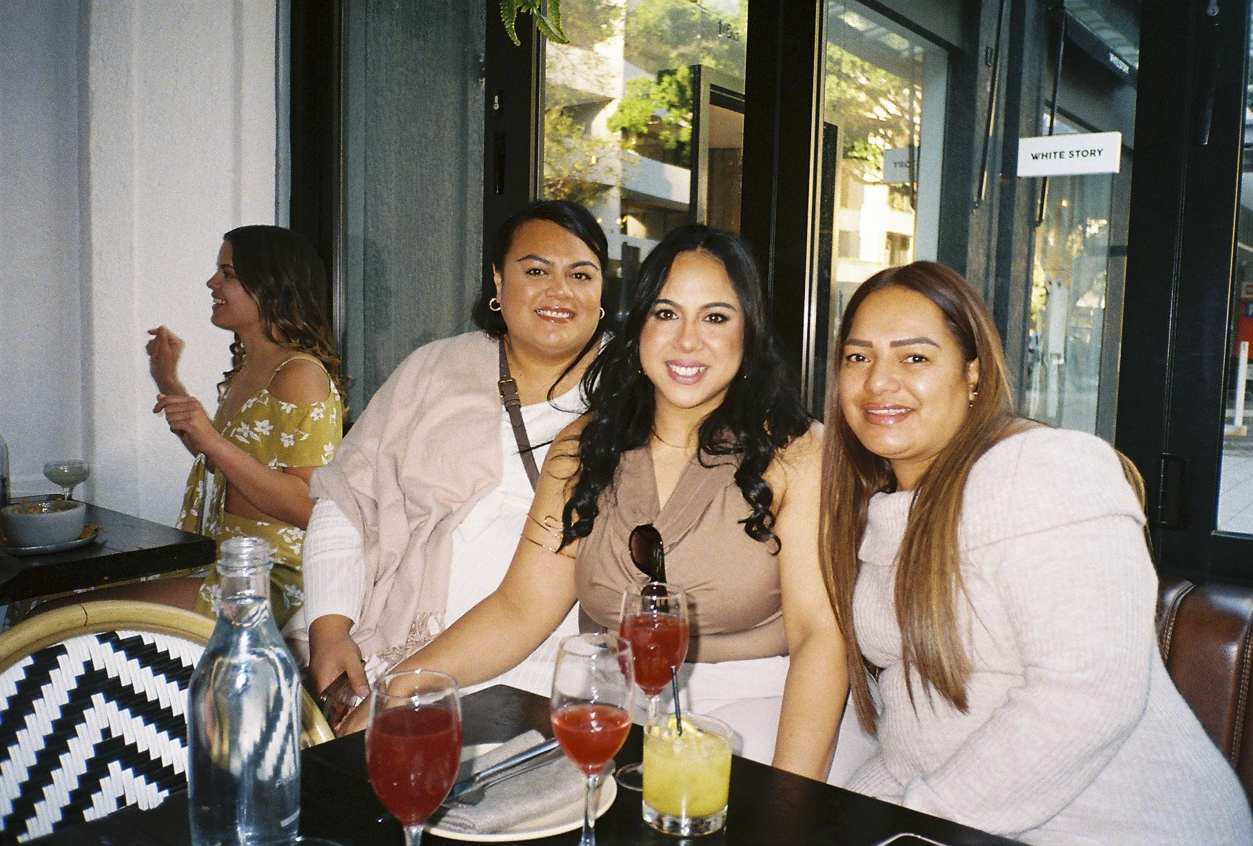 the late lunch-24.jpg