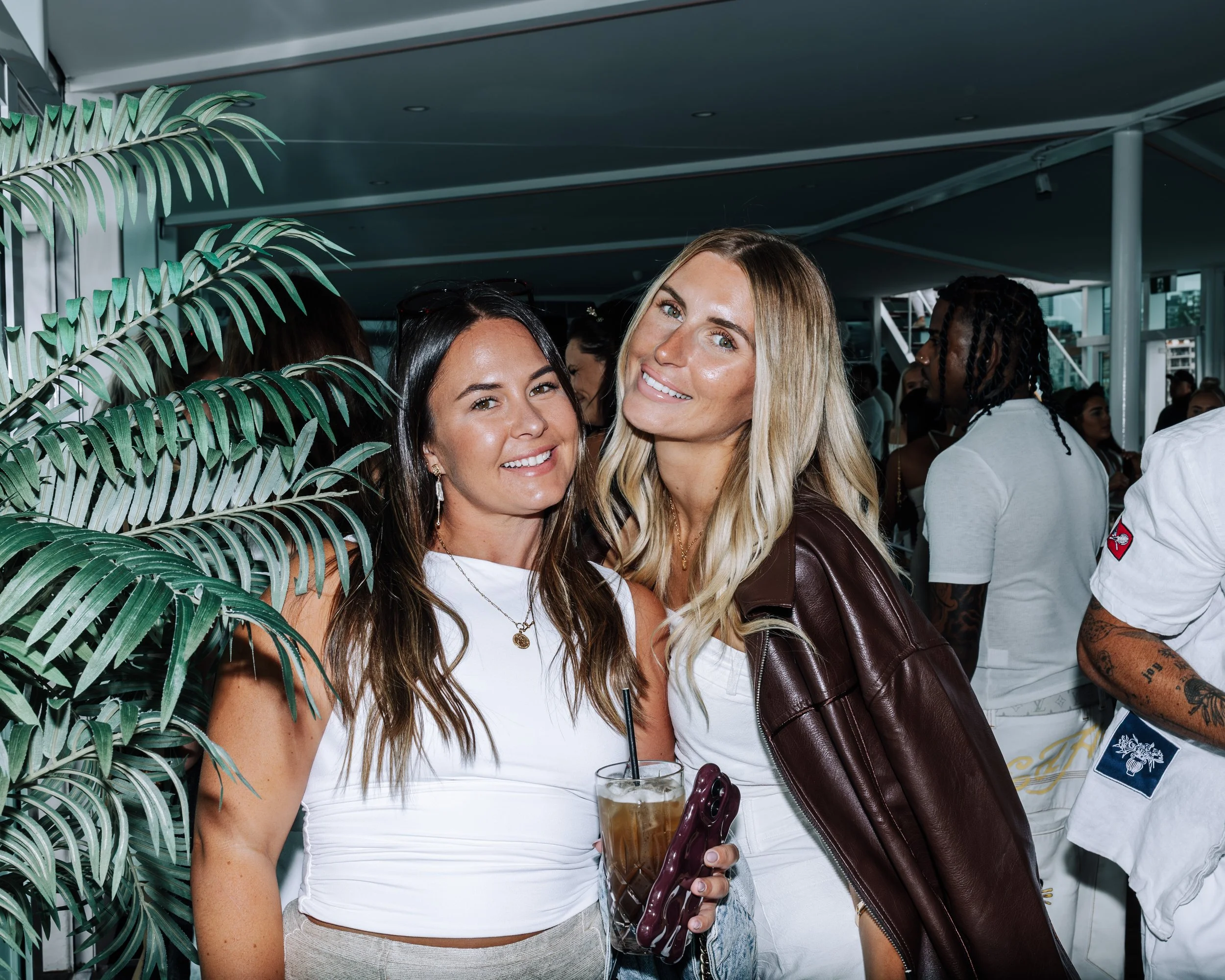 TLL x Glass Island-077.jpg