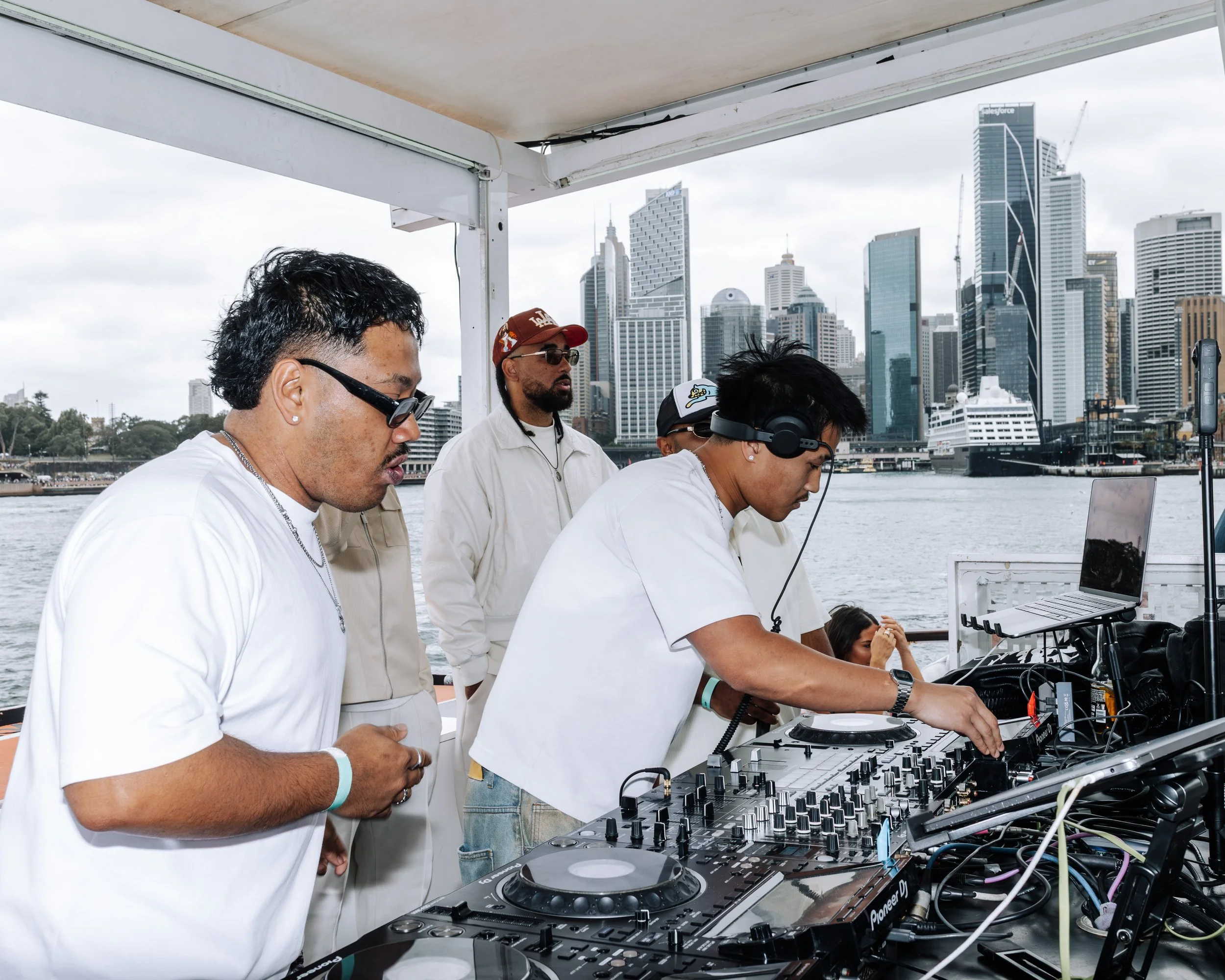 TLL x Glass Island-063.jpg