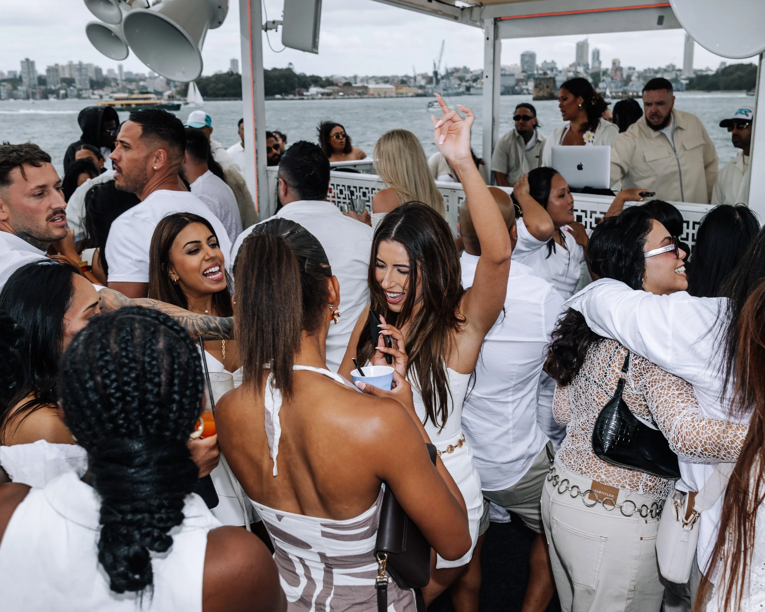 TLL x Glass Island-171.jpg