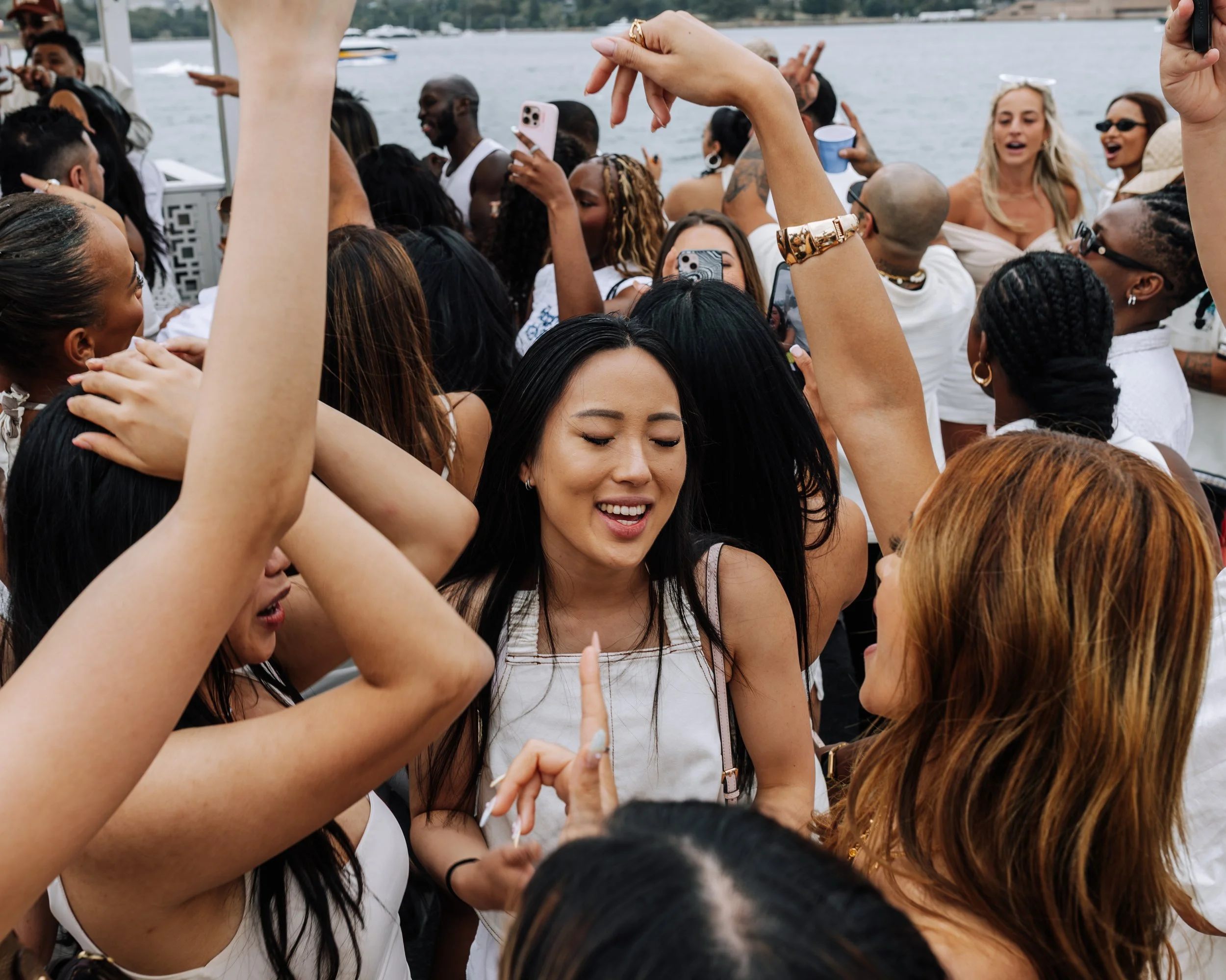 TLL x Glass Island-178.jpg