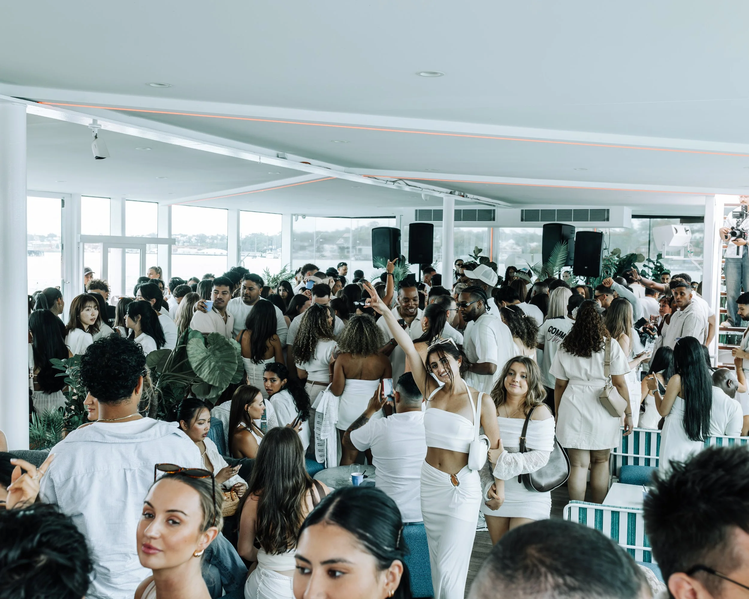 TLL x Glass Island-251.jpg