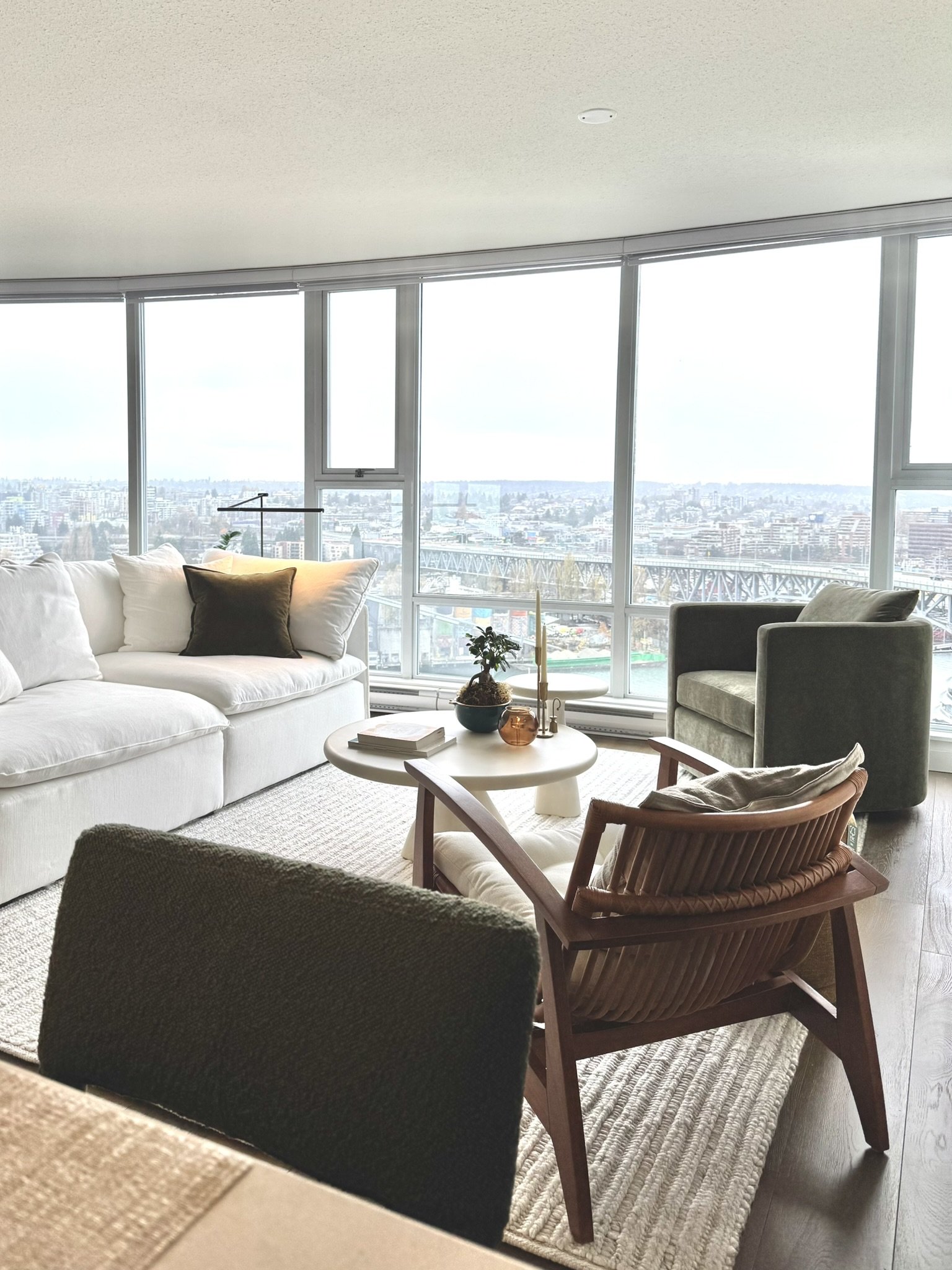 Yale Town - Zen Apartment