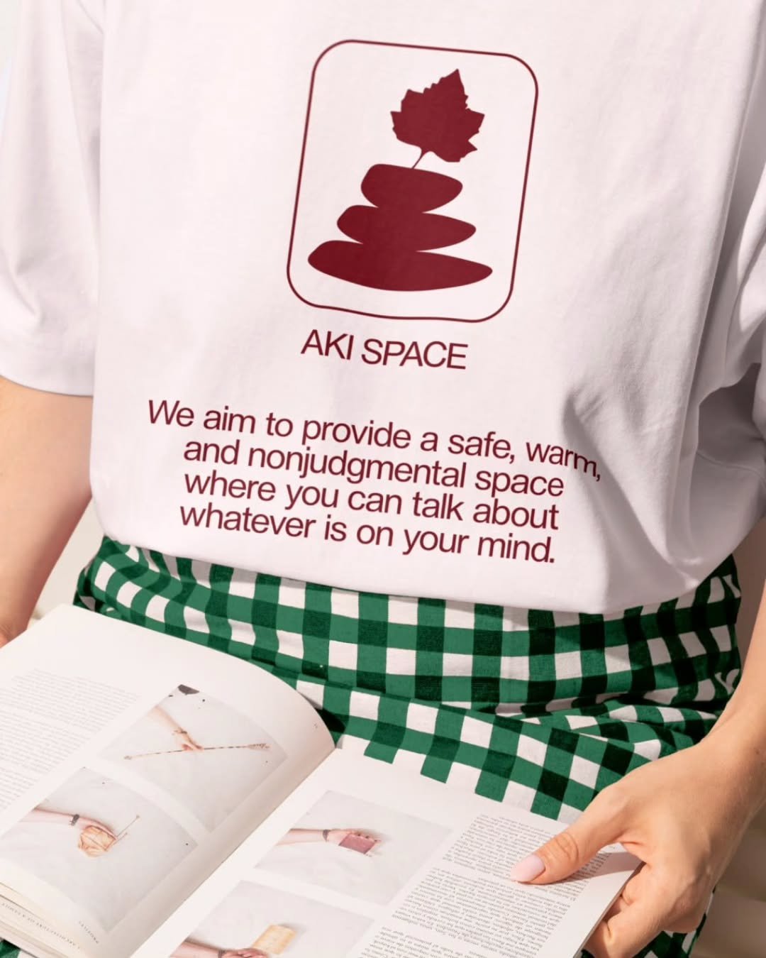[CLIENT PROJECT]

I had the chance to work with a counsellor this year, and I&rsquo;m super grateful that JW trusted me to bring her vision to life. If it wasn&rsquo;t already obvious, I really jumped out of my comfort zone &mdash; diving headfirst i