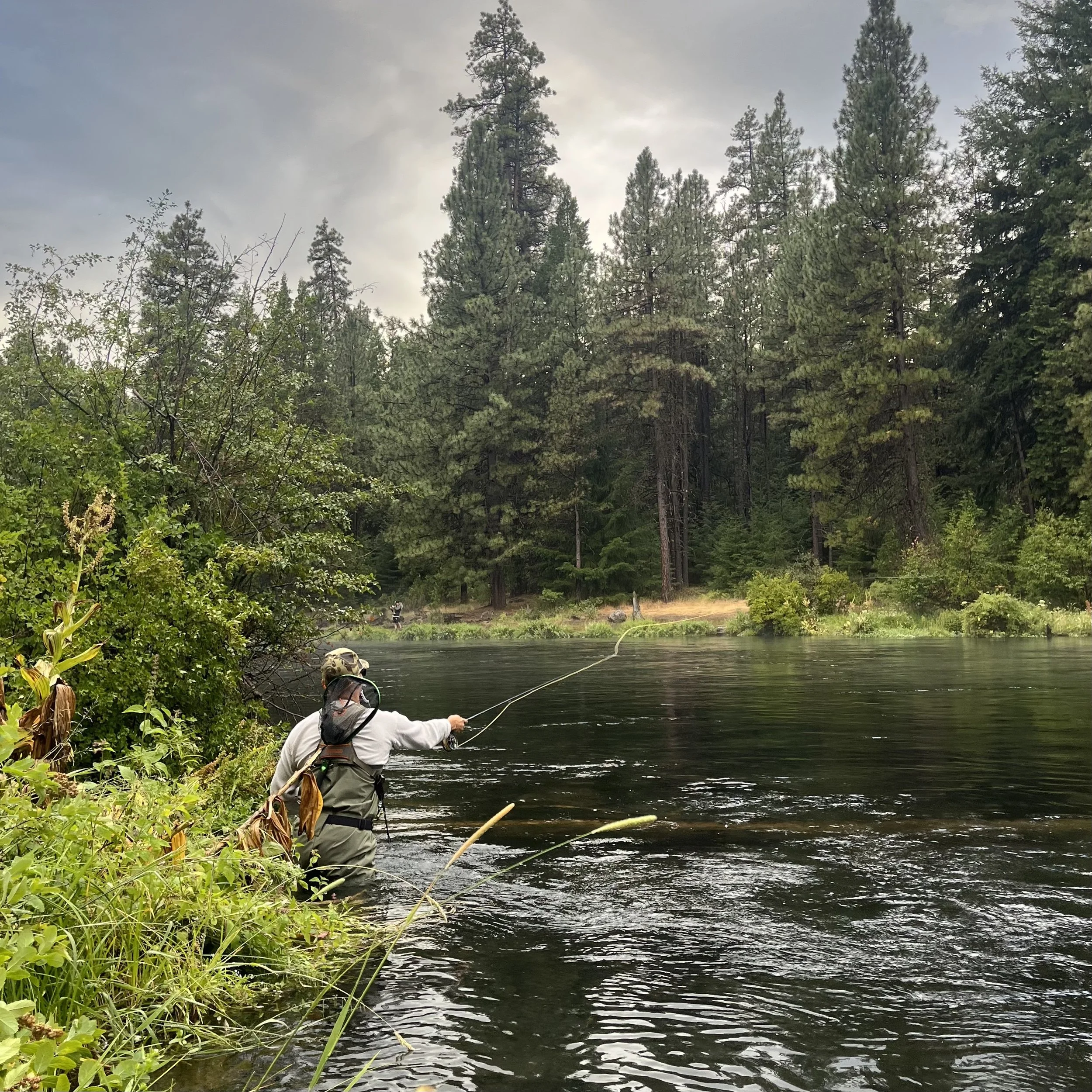 Professional handyman services offered in Portland, Oregon, ranging from interior installations and exterior pressure washing, as well as specialty electrical and plumbing work.