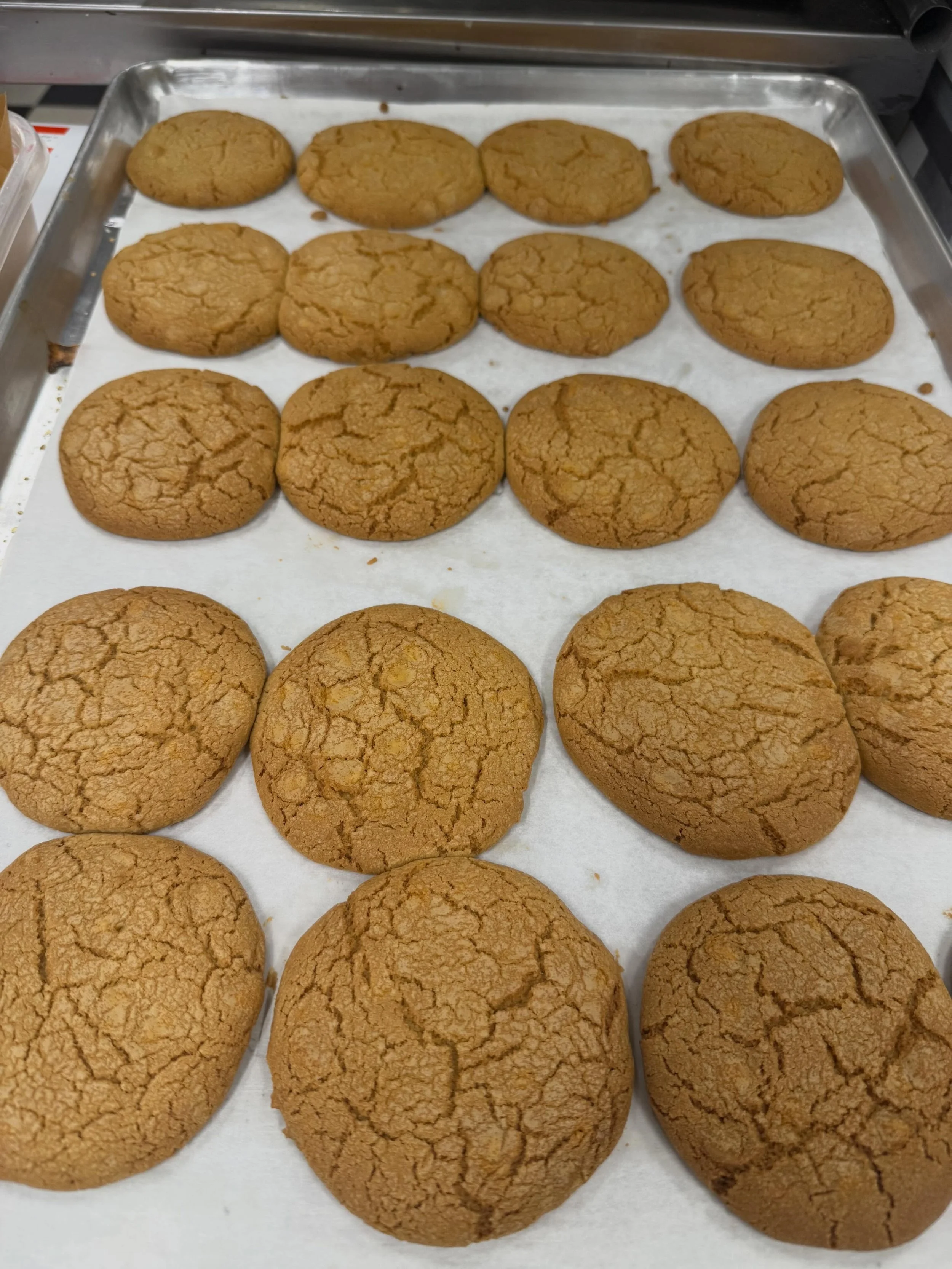 🧙&zwj;♂️ 🪄 Did you know every month Sugar Sparks Bakery will be baking a new flavored cookie in dedication of one of the owners sister who passed away in 2025. 

Keep an eye out for Ciara&rsquo;s Cookie of the Month: Butterbeer for June