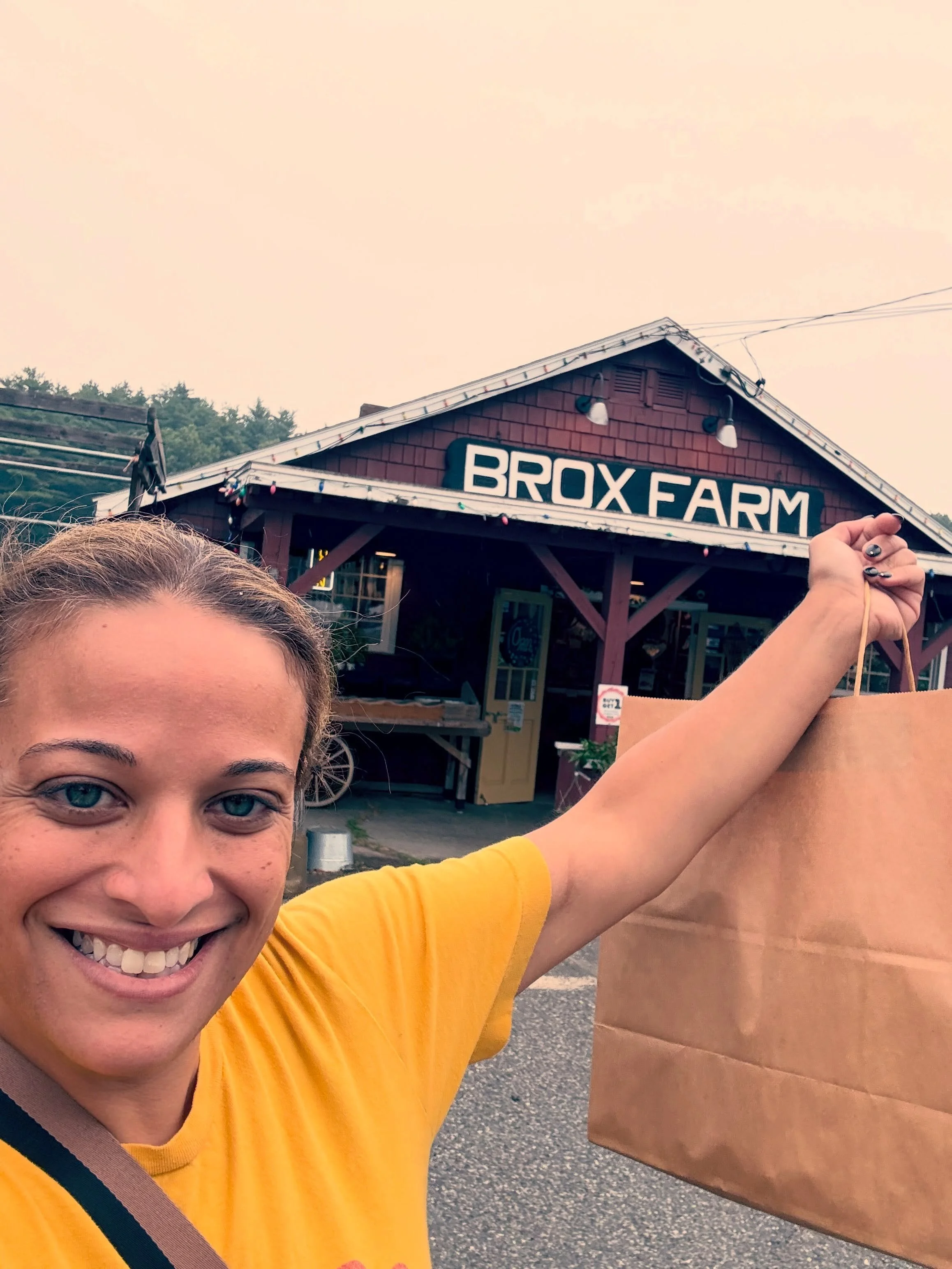Brox Farm in Dracut Product Drop! We are loading them up with Cookies, Mini Cakes, Loaves, Cupcakes and Whoopi Pies!! 

Thanks for everyone who has been supporting our small business at Brox Farm - you wiped us out and we are so blessed! 

📍 Brox Fa