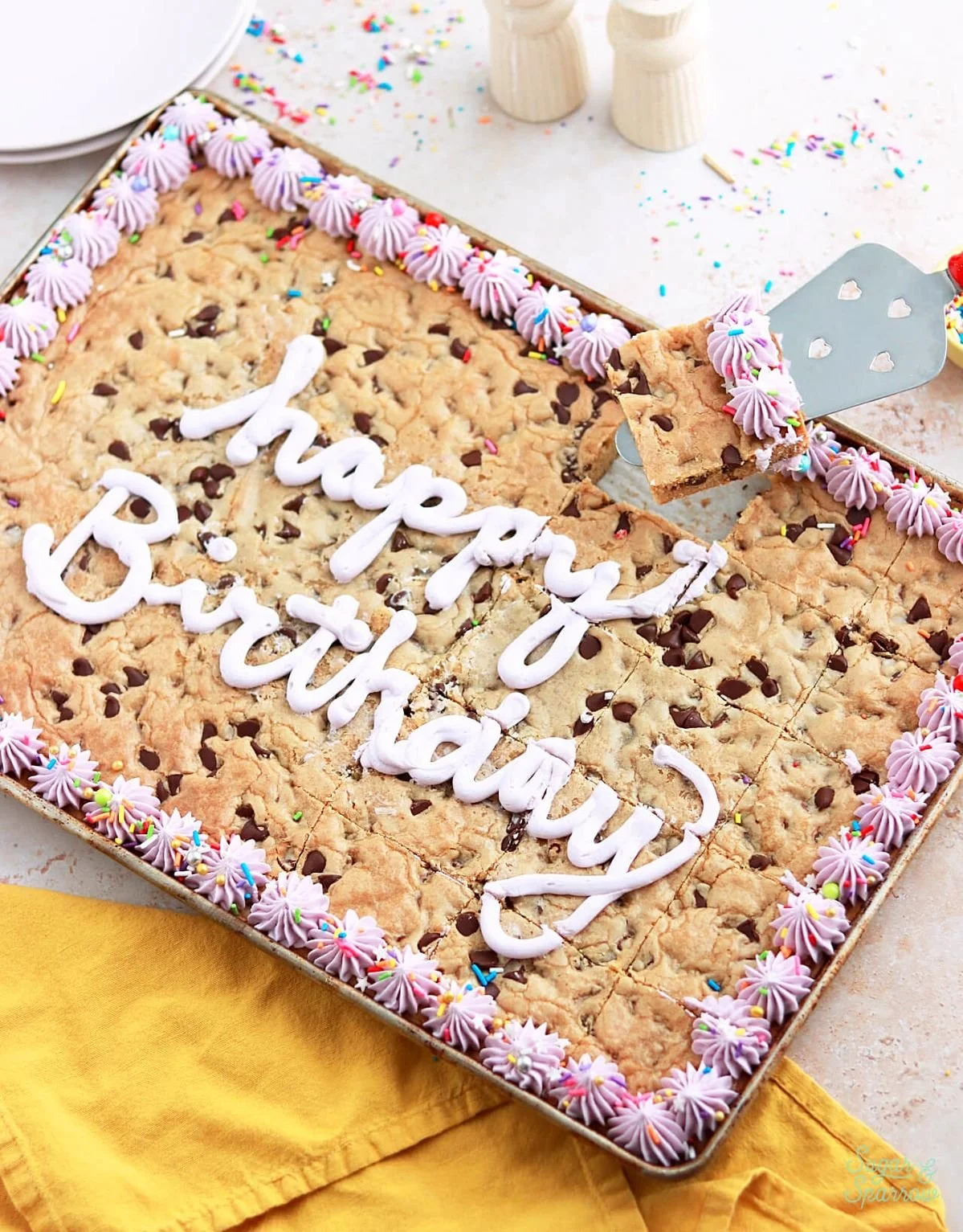 10-inch (serves 10–12)