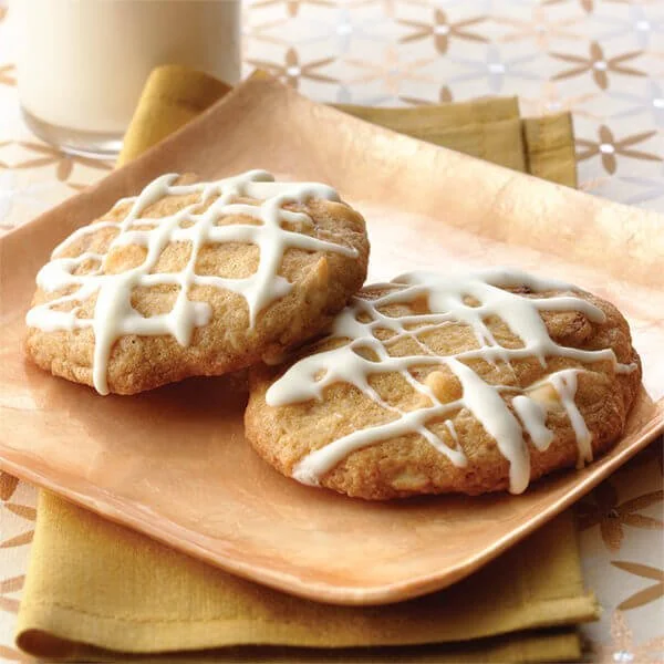 17323-coconut-almond-cookies-600x600.jpg