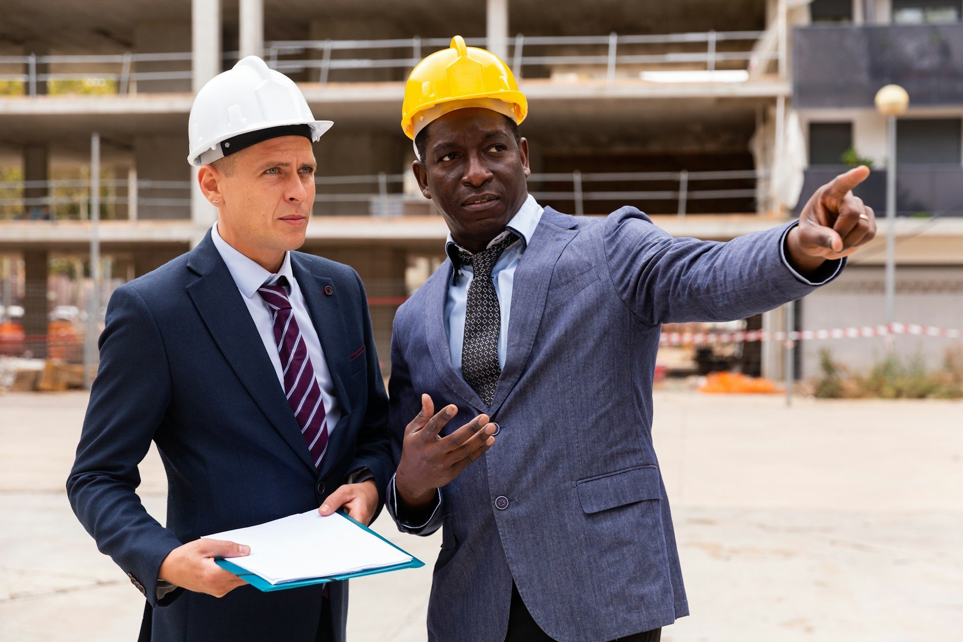 How a Contractor Safety Consultant on the Sunshine Coast Improves Site Safety
