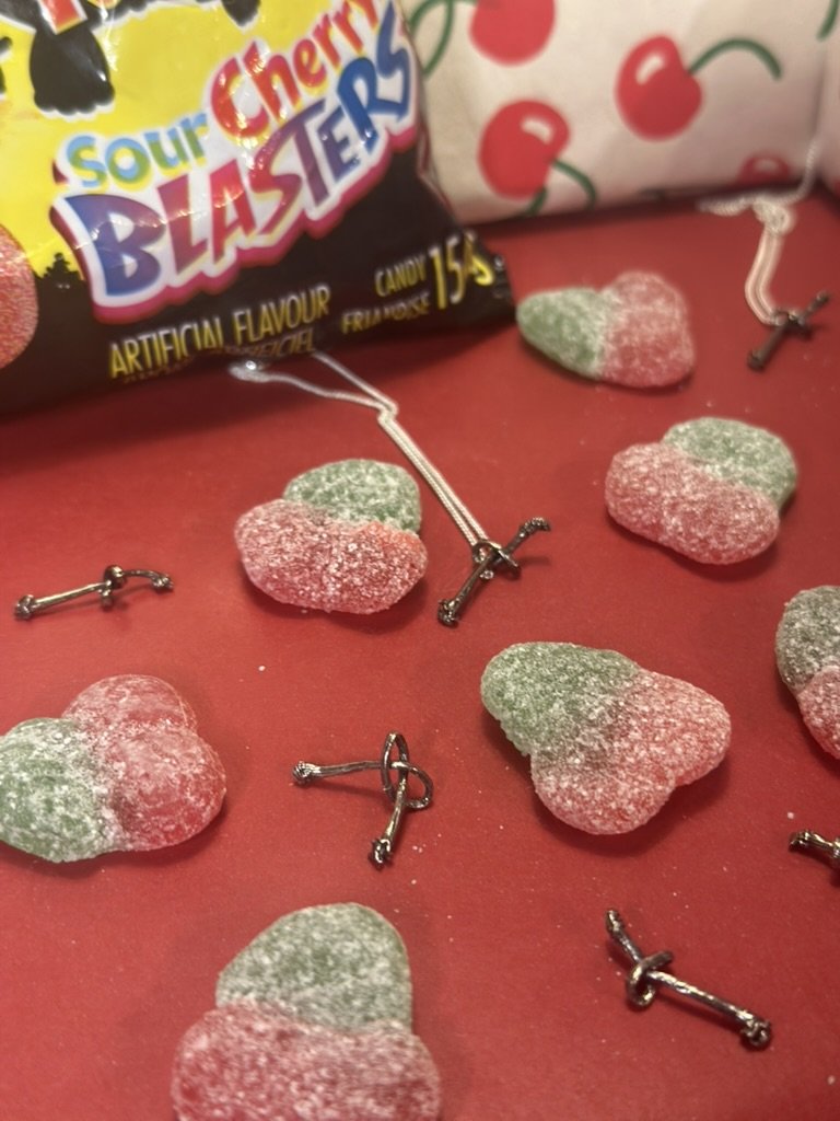 Silver Tongue-Tied Cherry Stem