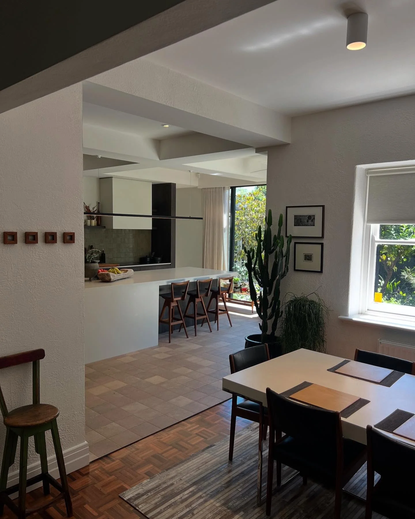 Ripponlea . . . 

Kitchen | Dining . . .

A small extension creating massive changes . . .