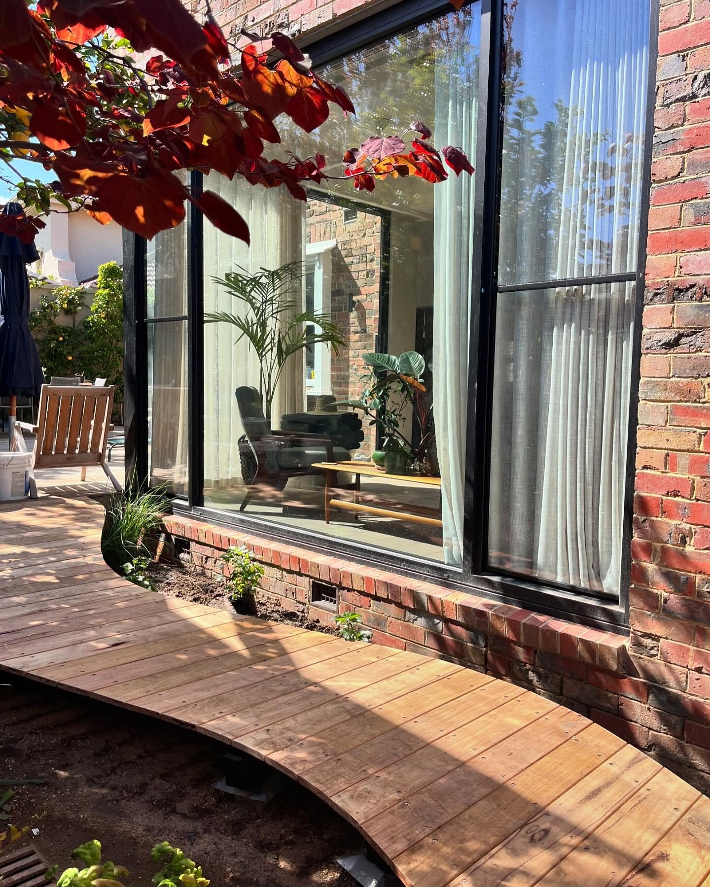 Ripponlea&hellip;

The serene, peaceful nook, overlooking the elegant sweep of the silver-top ash boardwalk.