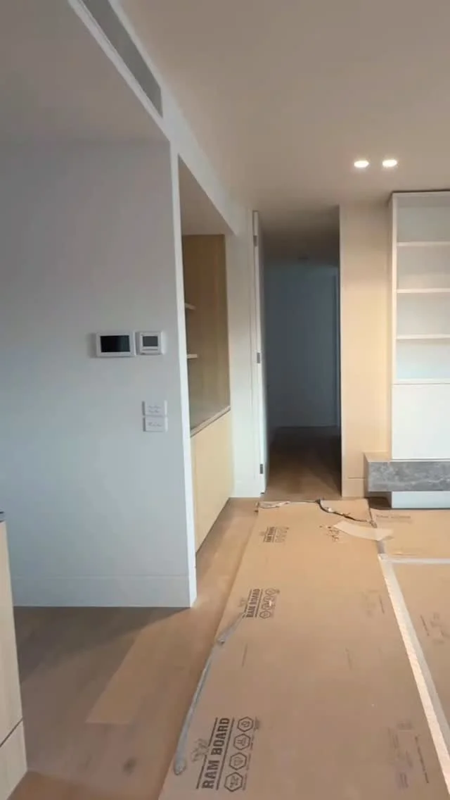 ~ Toorak ~
Sneak peak at some of the finishes from today’s cabinetry install.
A mini update to this beautiful living space for comfort and refined design.