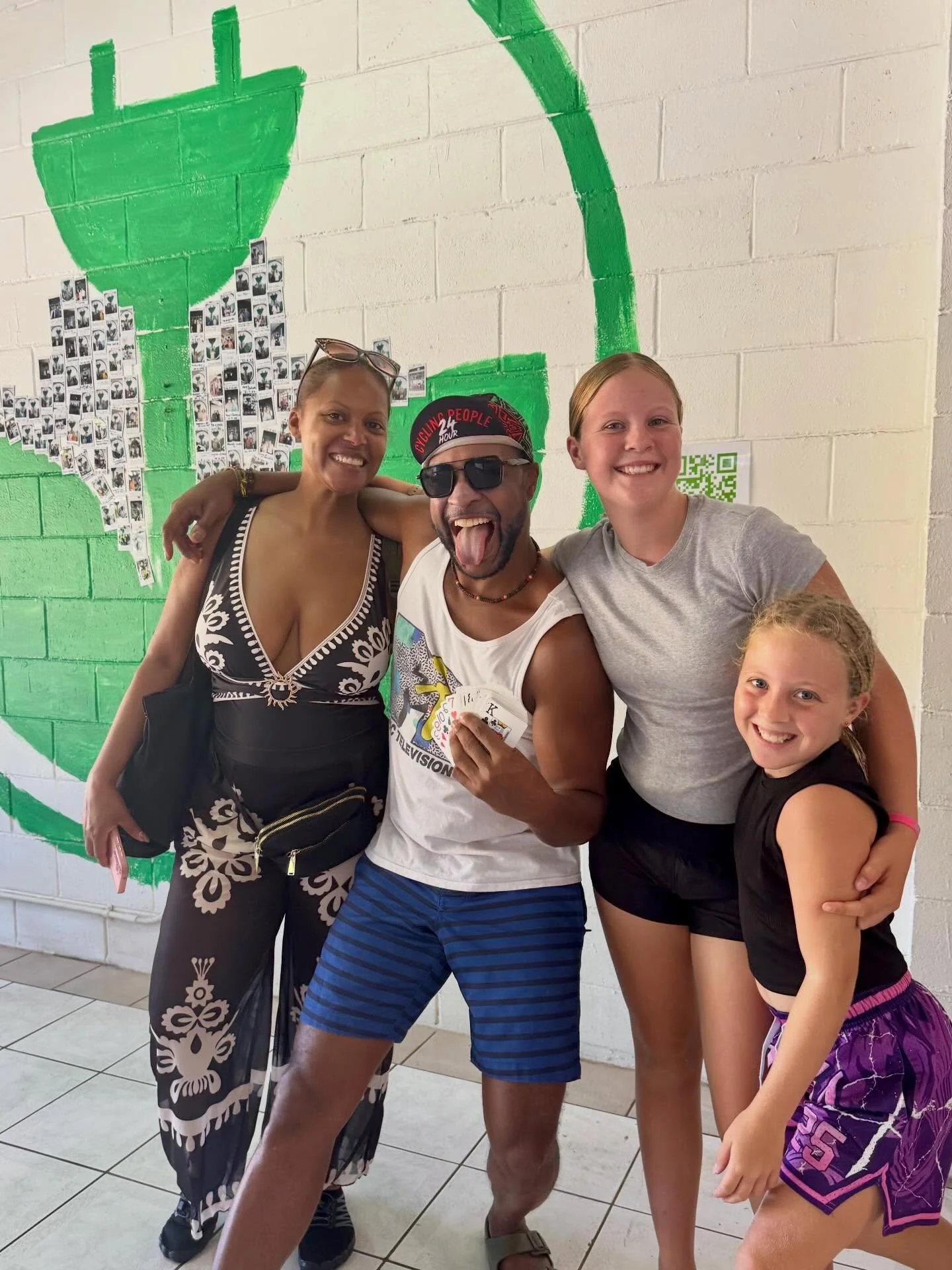 A massive Meitaki to Craig &amp; the beautiful Saundra for hiring our e-bikes. 
Craig you blew our minds with your magic.
We wished you had more time. Until next time 🫶
#the_ibii #rarotonga #yourmagicwasamazing
#howdidyoudothat #tik-ebikes