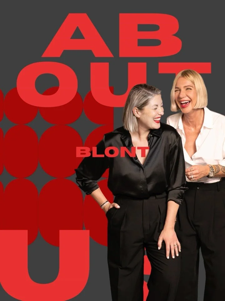 Den Lippenstift erstmal auf den Schreibtisch. Beide. Jeden Morgen. First things first. 💄

Sagt eigentlich schon viel dar&uuml;ber, wie wir ticken. Aber hier noch ein paar Facts.

Karo ist irgendwie ins Marketing reingerutscht. Accidential marketer d