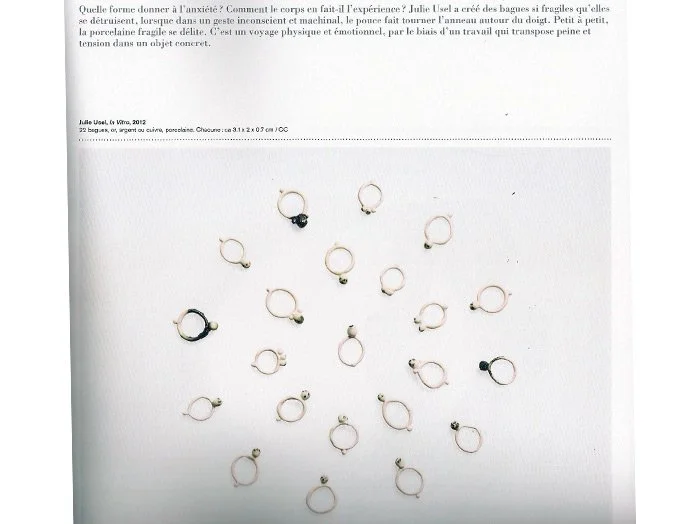 Bijoux en jeu. Collections du mudac et de la Confédération suisse, Lausanne / La Bibliothèque des Arts. 2014