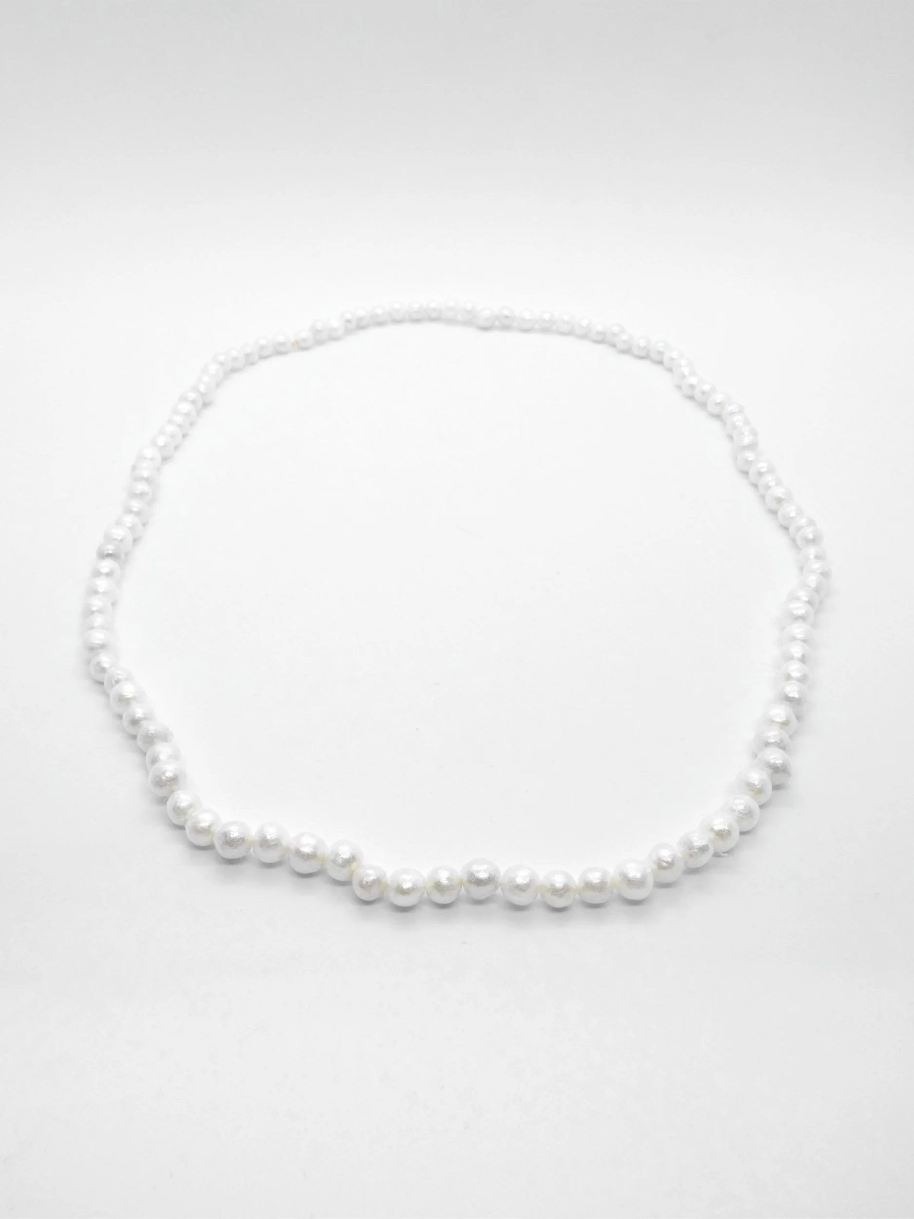Cling Film pearls (small): cellophane