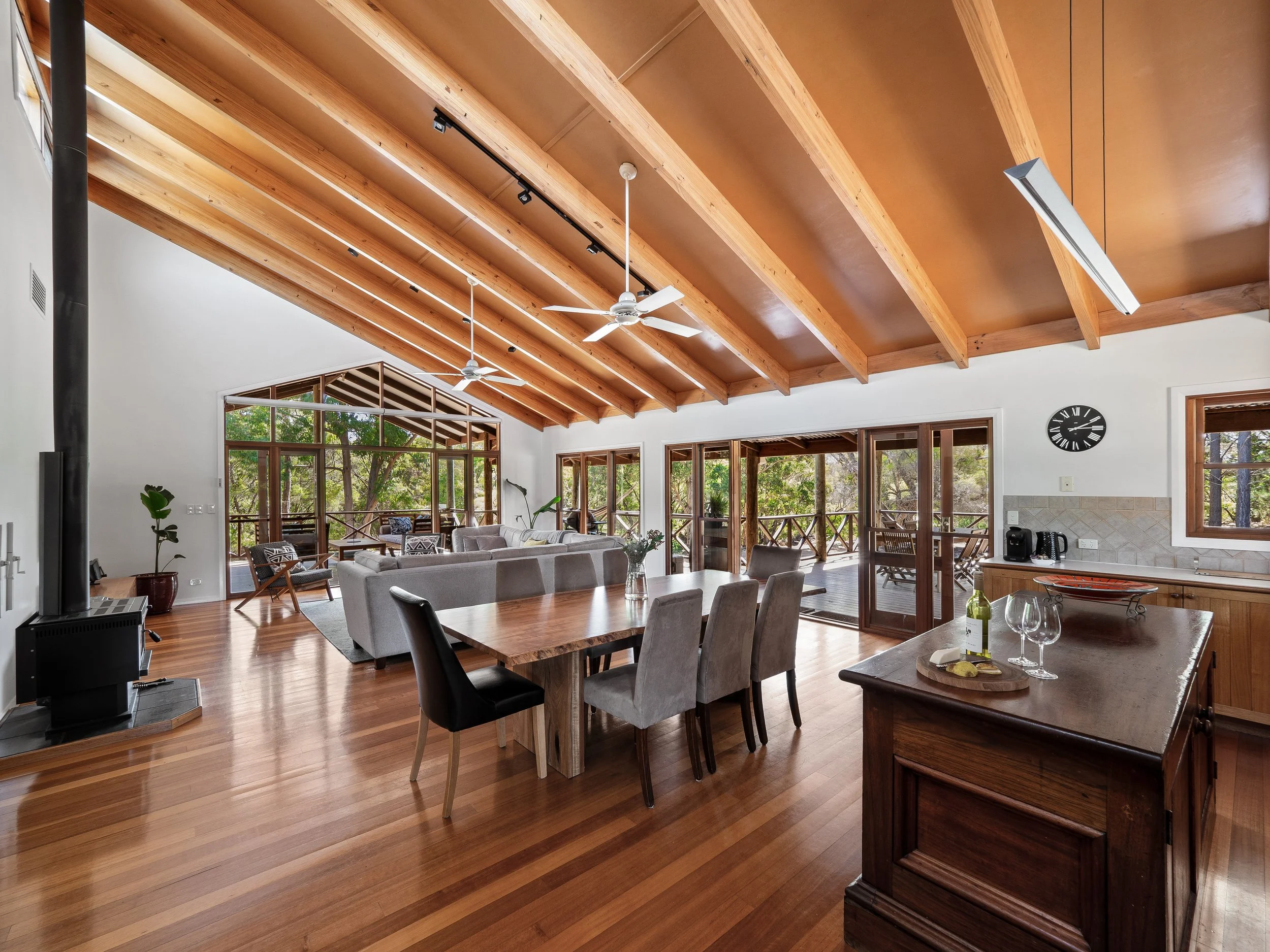 Whispering Pines 5021 Caves Rd Cowaramup-04.jpg