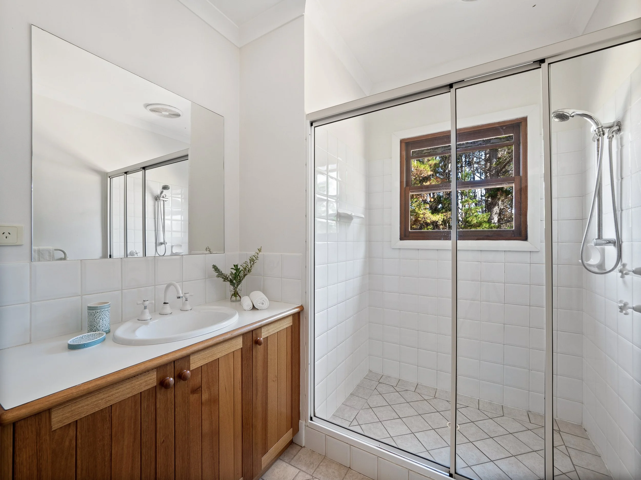 Whispering Pines 5021 Caves Rd Cowaramup-24.jpg