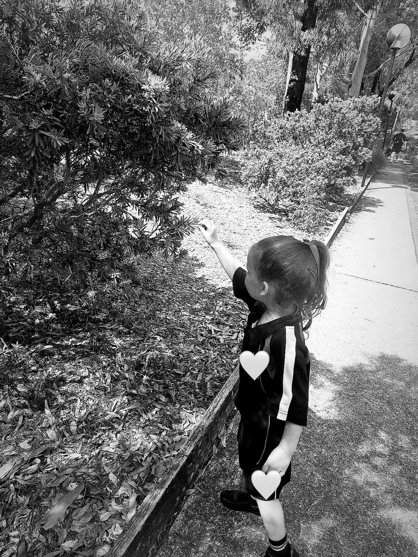 This morning threw us a curveball 😅

My daughter&rsquo;s teacher, who she absolutely loves, was away. A change we didn&rsquo;t prepare for. 

Her mornings have been so smooth until today and suddenly everything felt big and hard again.

If I&rsquo;m