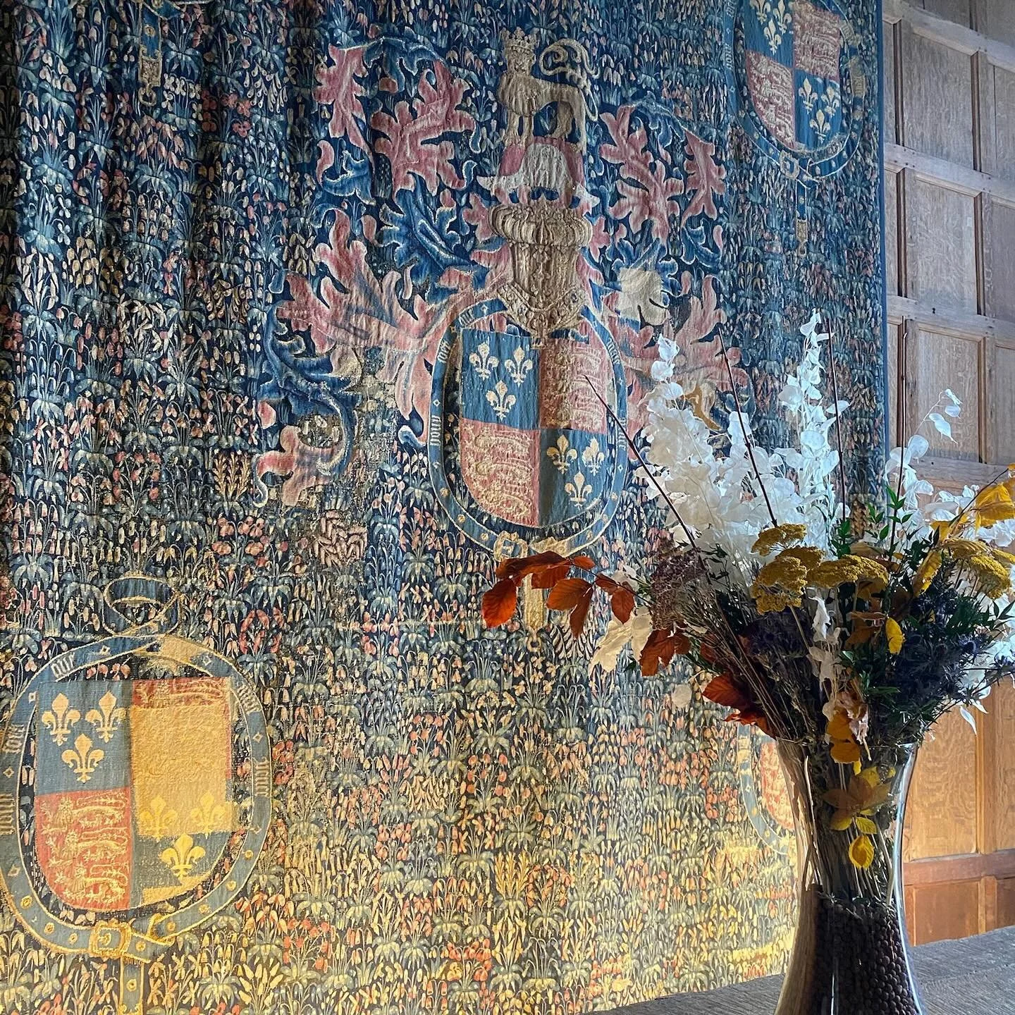 Tailored tours of all the wonderful antique destinations that England has to offer. 

#tours #antiquetours #ukantiquetours #england #antiques #antique #interiors #interiordesign #interiors #interiordesignersofinstagram #antiquedealersofinstagram #cou