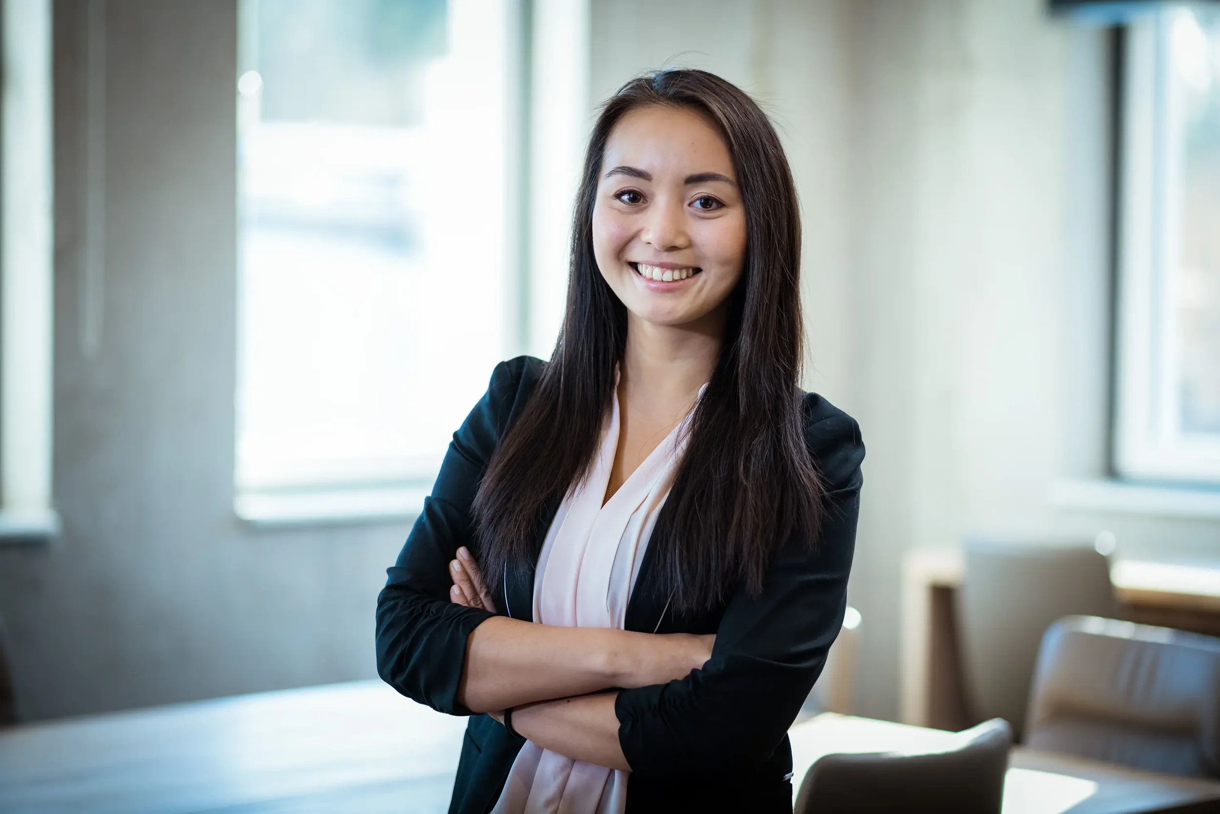 Authentische Mitarbeiterportraits und Businessfotos direkt am Arbeitsplatz im Havelland.