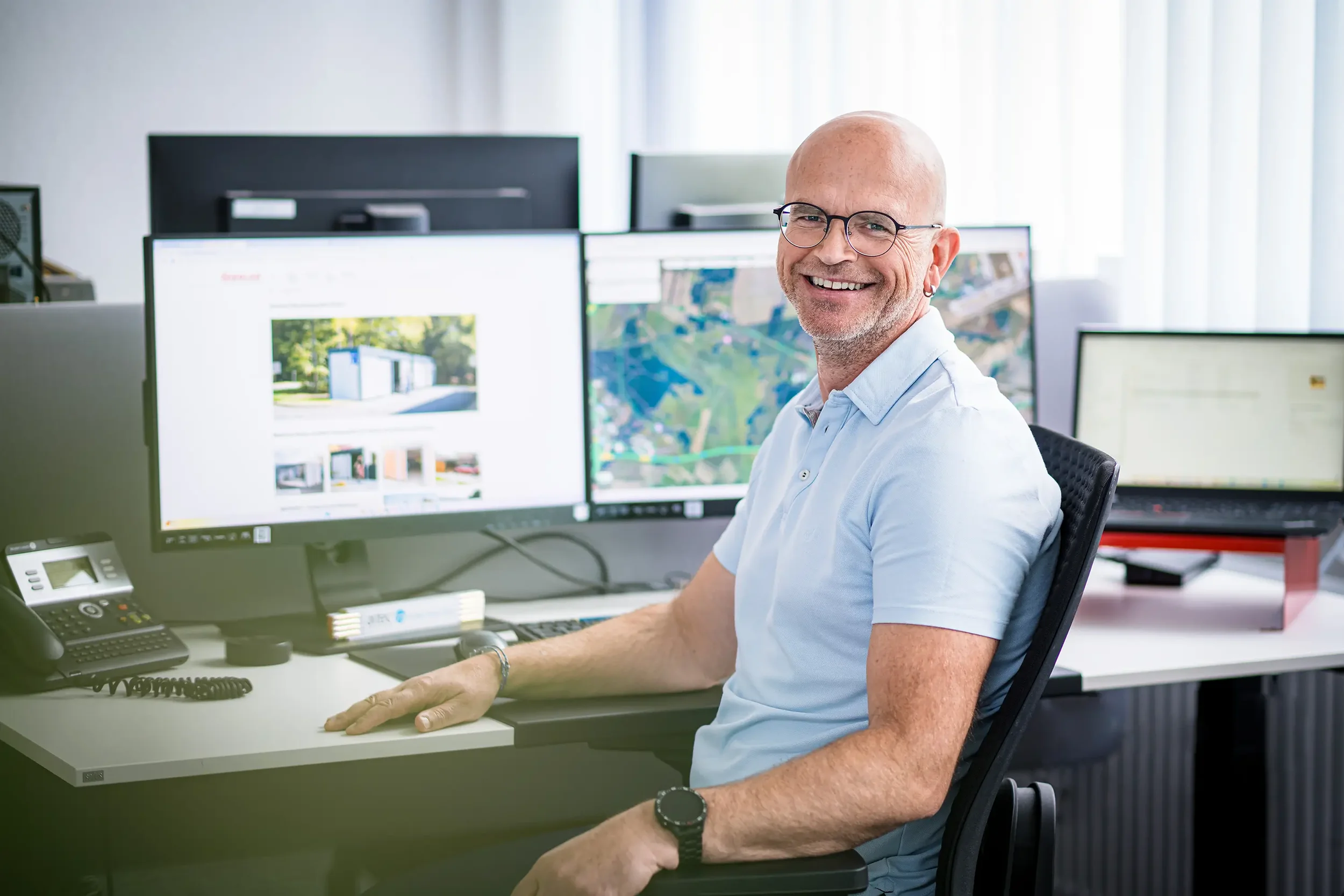 Moderne Businessportraits und Arbeitsumfeld-Fotografie für Firmen und Teams in Brandenburg an der Havel.