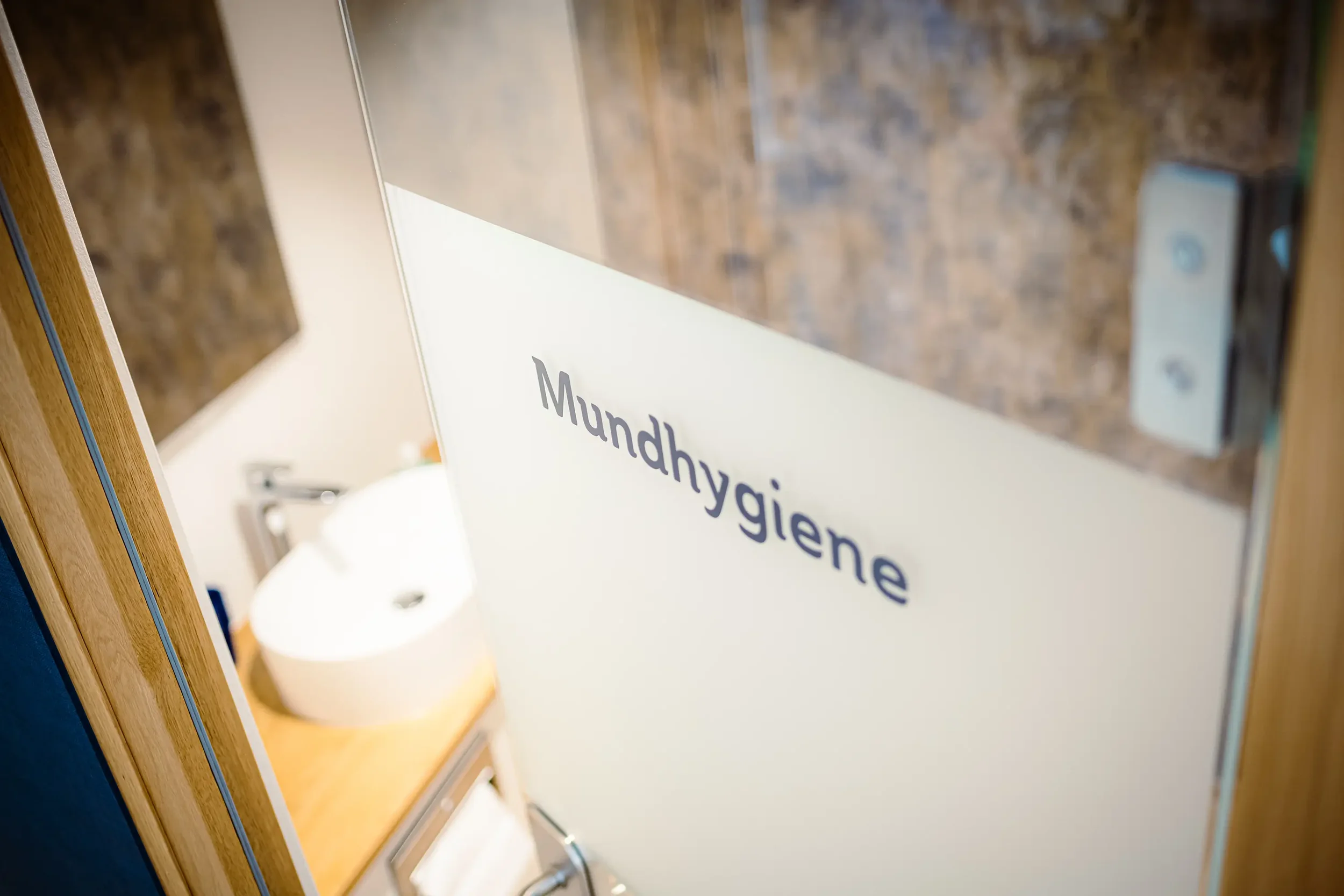 Praxisraumfoto für die Online-Präsenz einer Zahnarztpraxis in Hennigsdorf Praxisfotos.