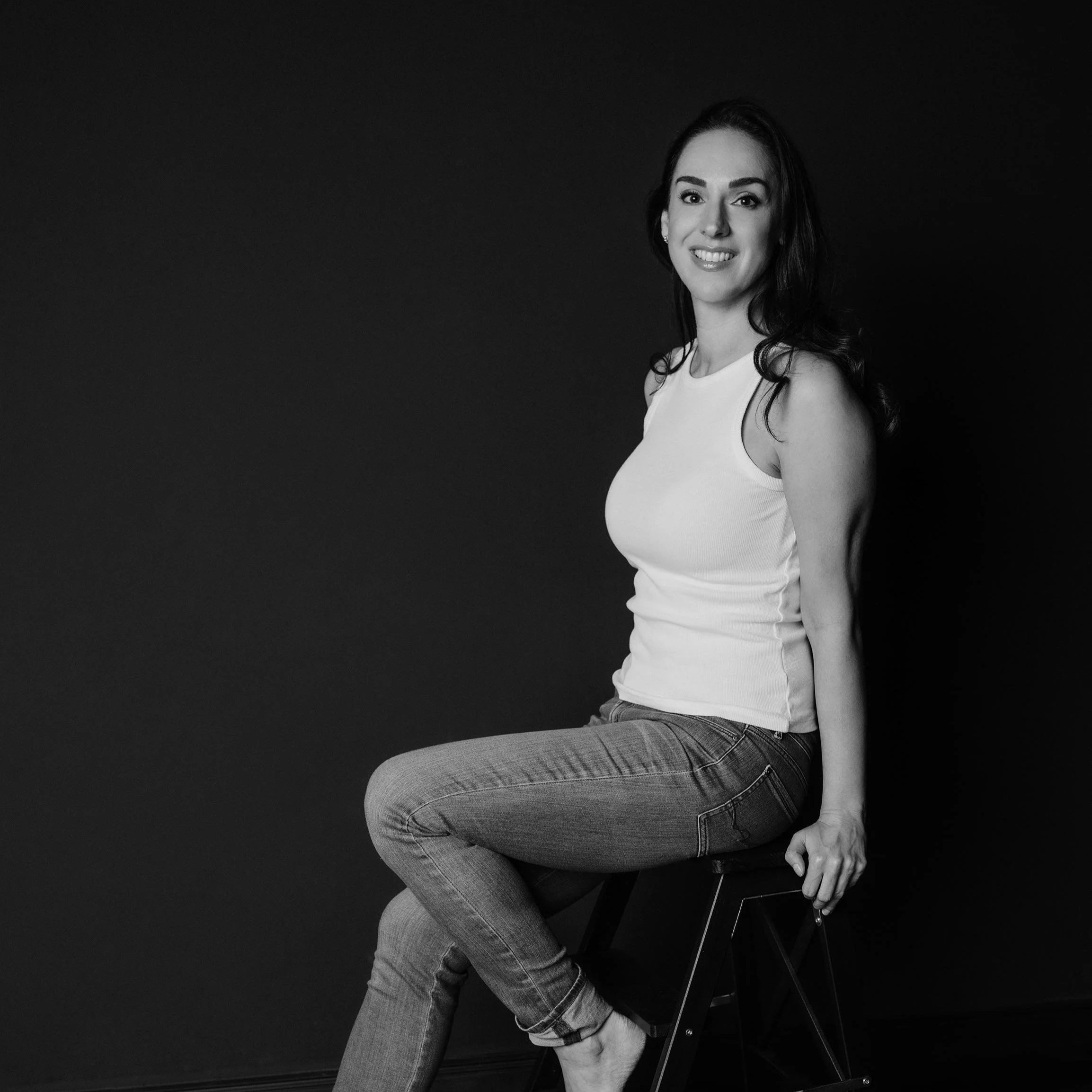 személyes-márka-brandig-női-portré-fotózás-hossó-klaudia-photography-stúdió-budapesten