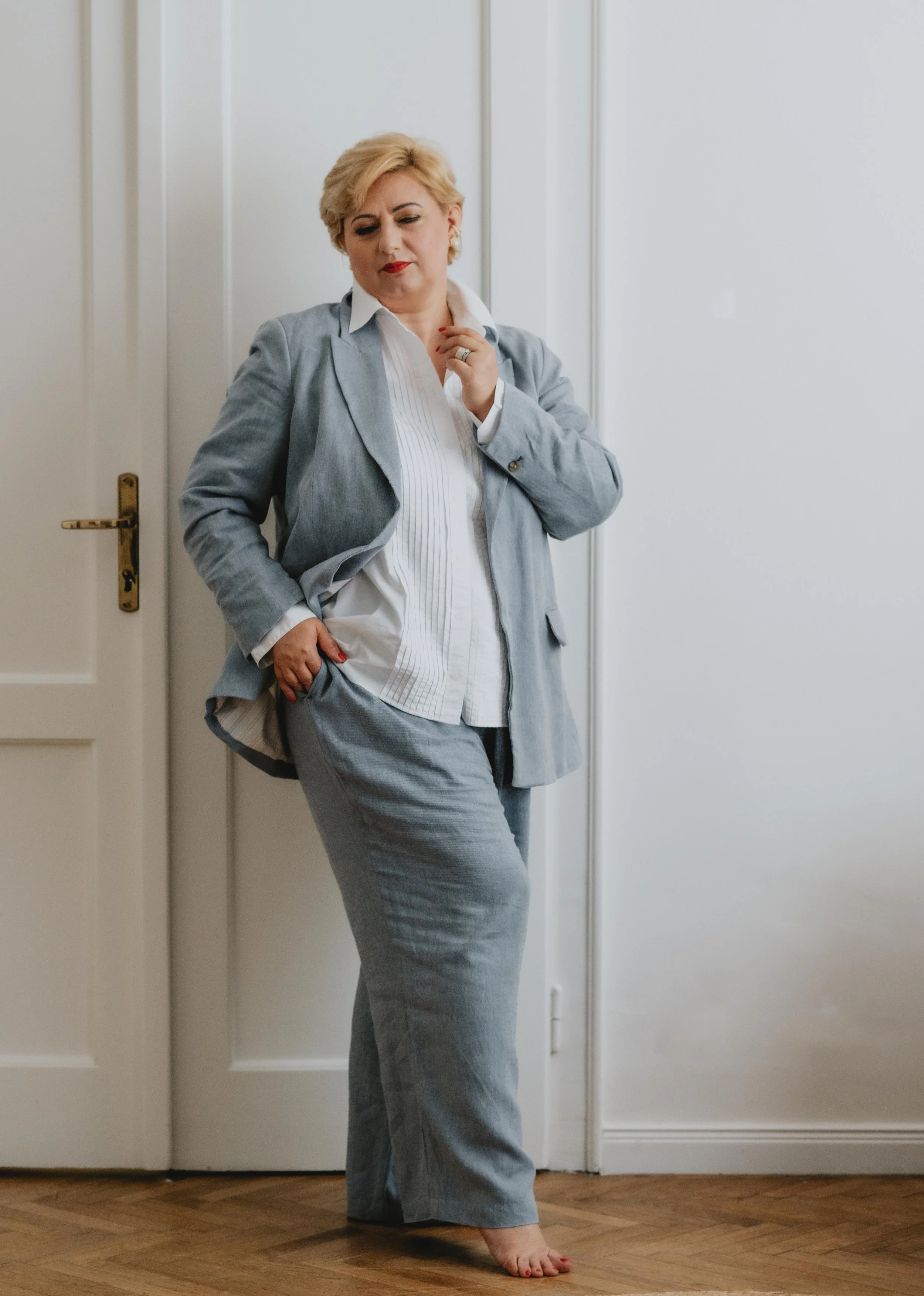 személyes-márka-brandig-női-portré-fotózás-hossó-klaudia-photography-stúdió-budapesten