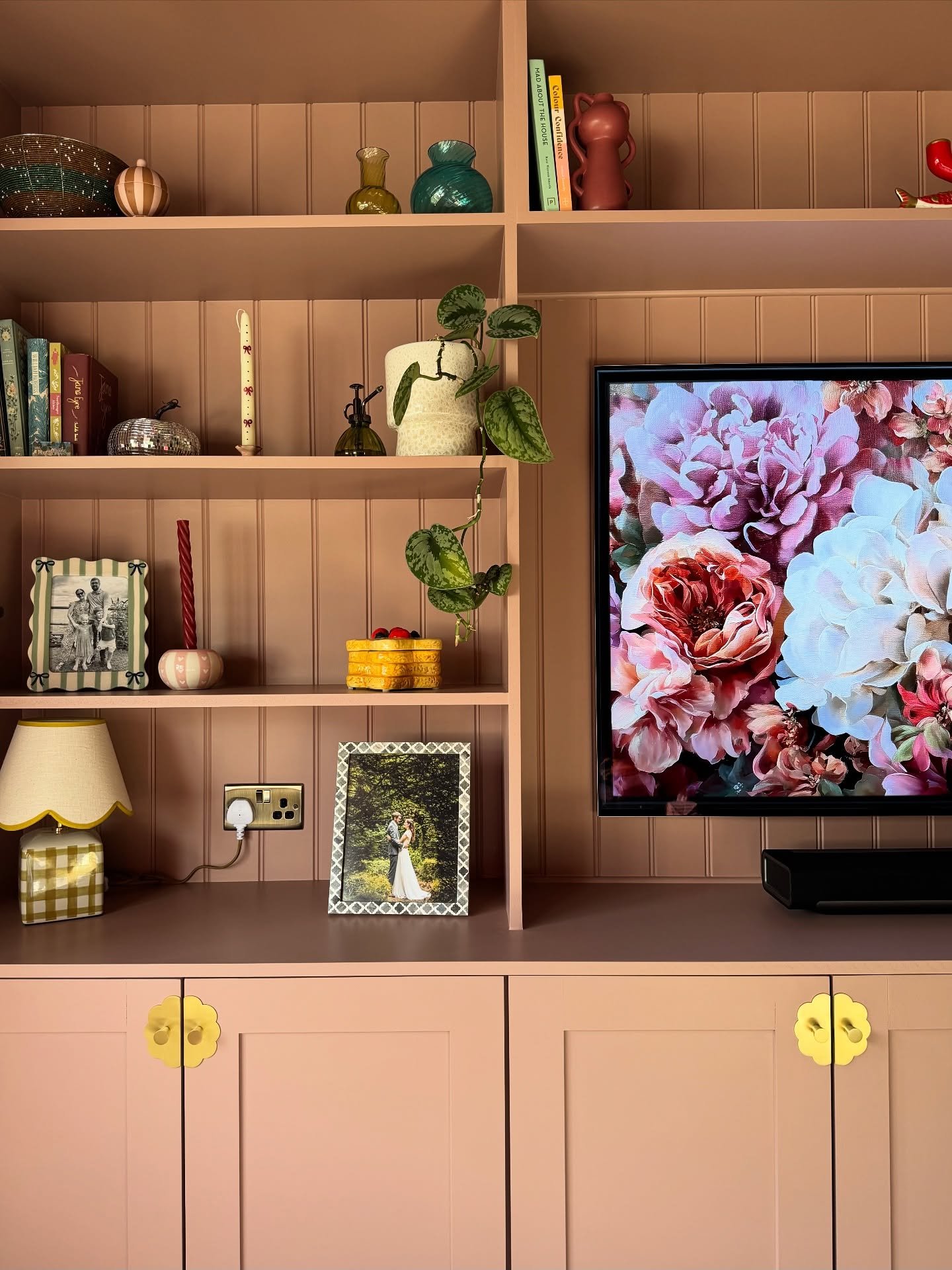 Joyful moments this week 🫶🏼

Signing off for 8 days to spend time with all my favourite people in France, including a magical trip to Disneyland for Halloween. Just a lot of driving and a ferry to navigate first!

1. Finally fitted the backplates o