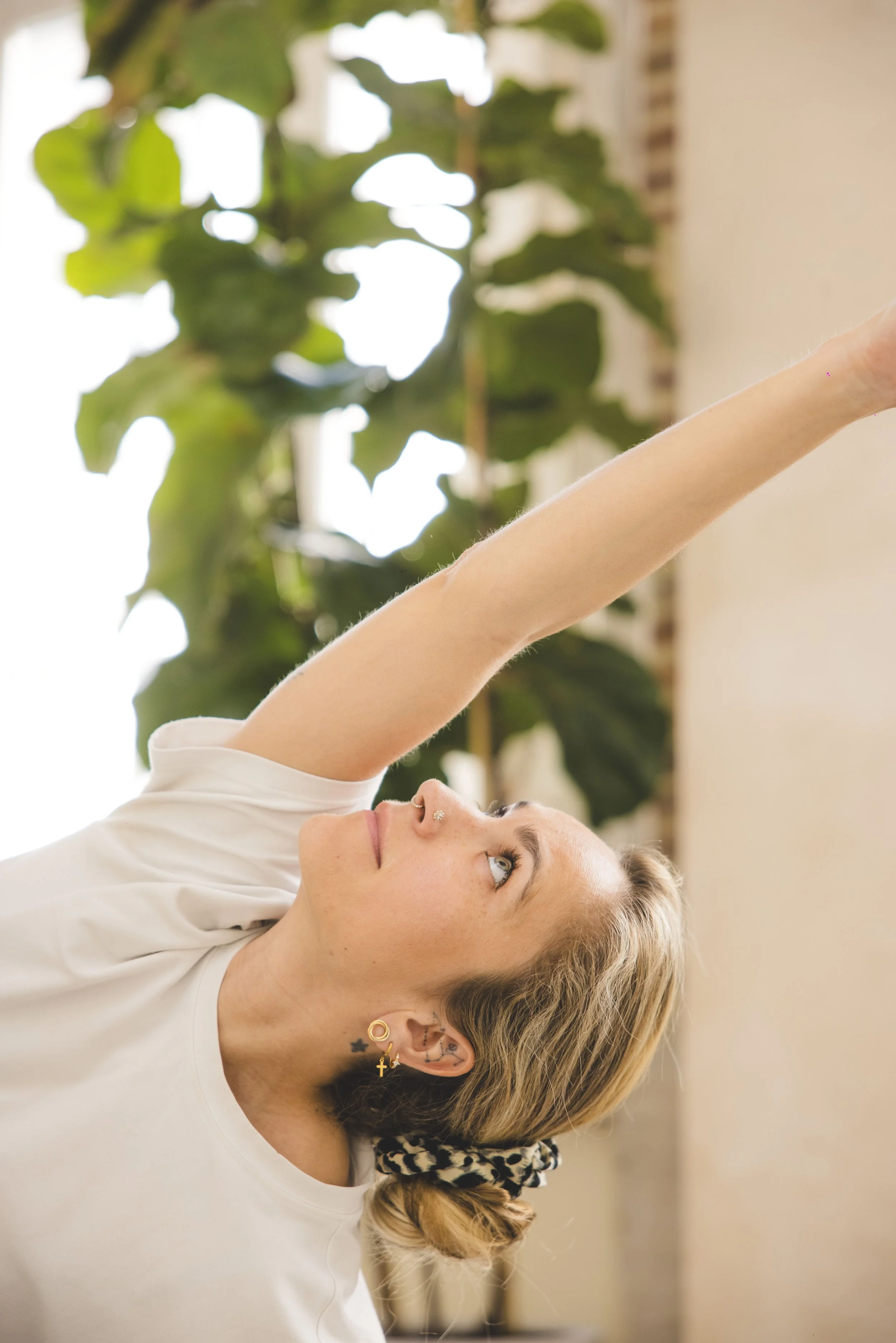 Jeanne Pouget professeure de yoga à Paris La Canopée