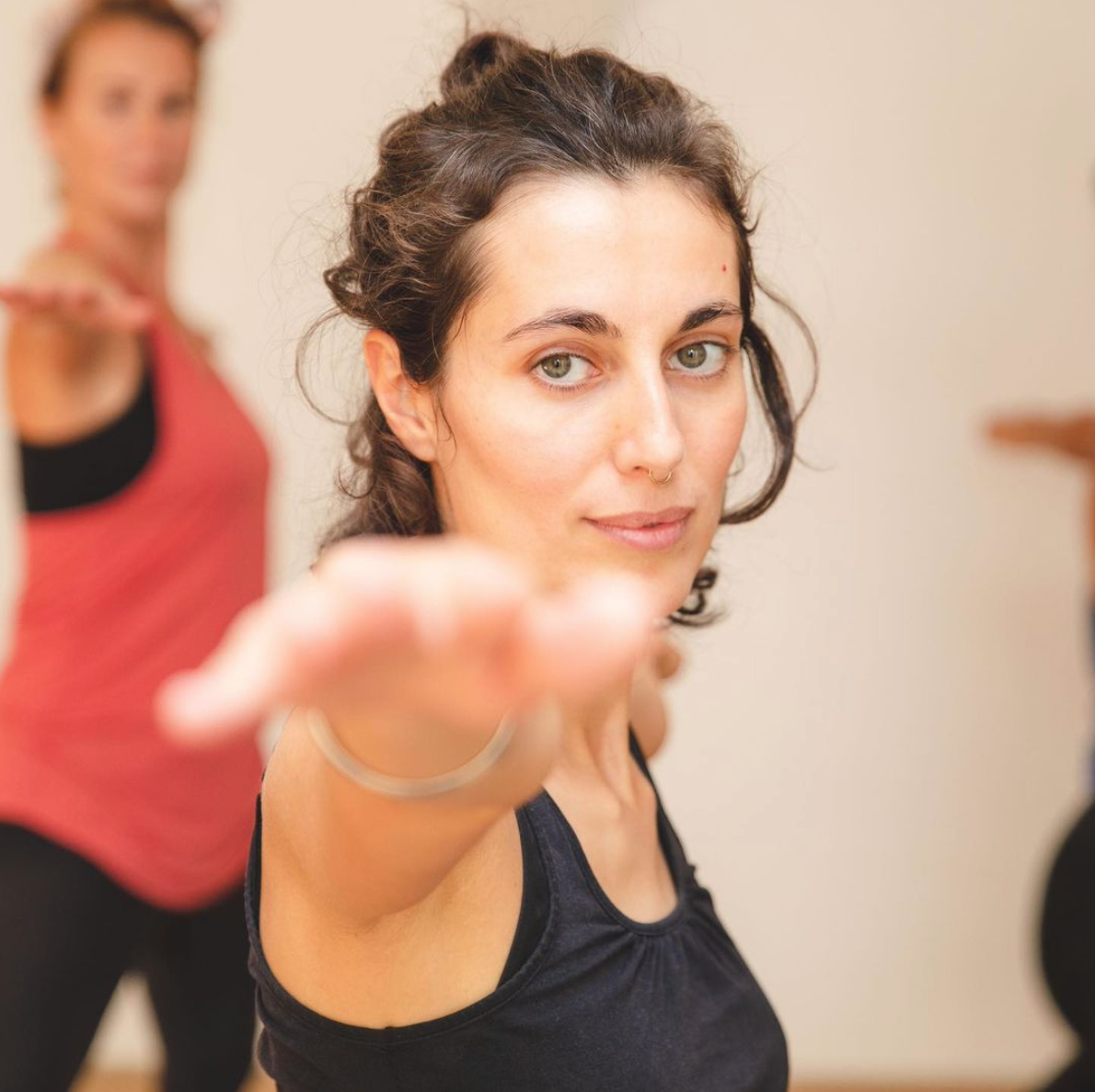 Annabelle Bonnaud professeure de yoga prénatal postnatal à la Canopée Paris