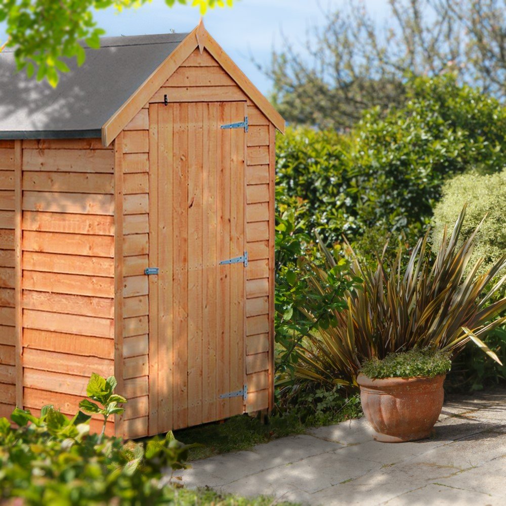 Shed blended to stock, gen foreground.