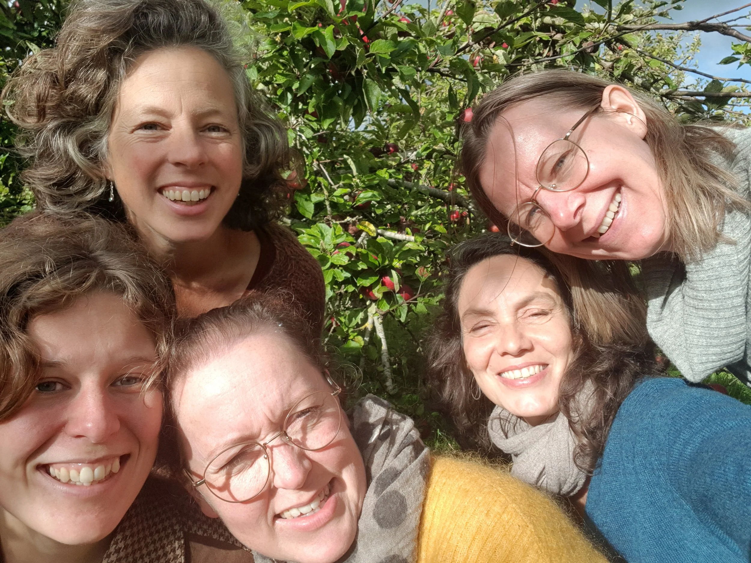 New Tools for Women Leading the Way with Inez Aponte, Educator, Artist &amp; Economist - 6 Night Women’s Retreat in Sicily
